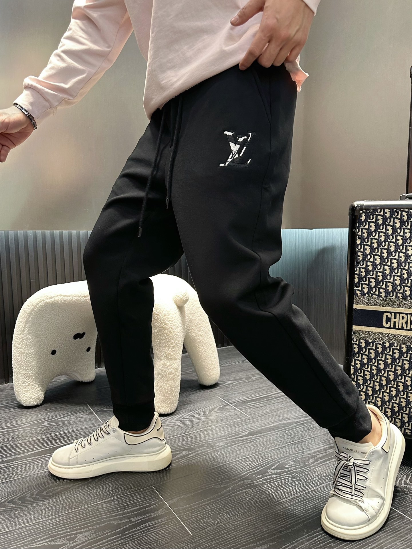 Louis Vuitton Men's Black Logo Embroidered Casual Pants Trousers 2 i1737955314656 8149 0 3