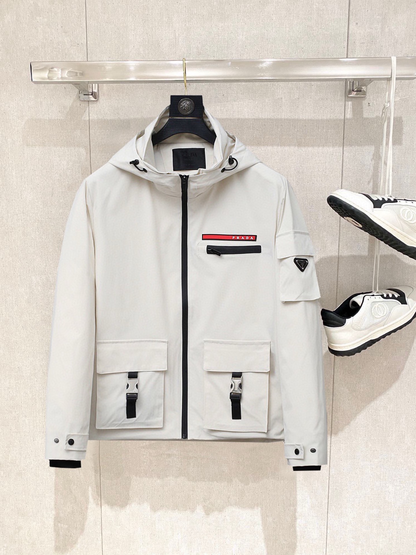 _d9s9sxtI9pjNIwL7z-CdKCtxUL5L3V7Thg1A2oA