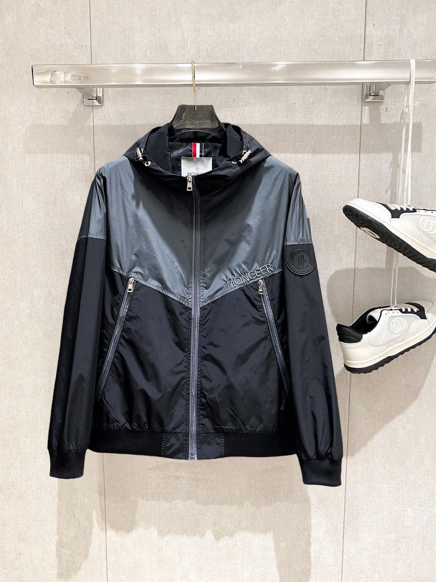 _dEh9sQFNWvk-Pn8kXNXgV55BEyo5-I2oZLeDfcA