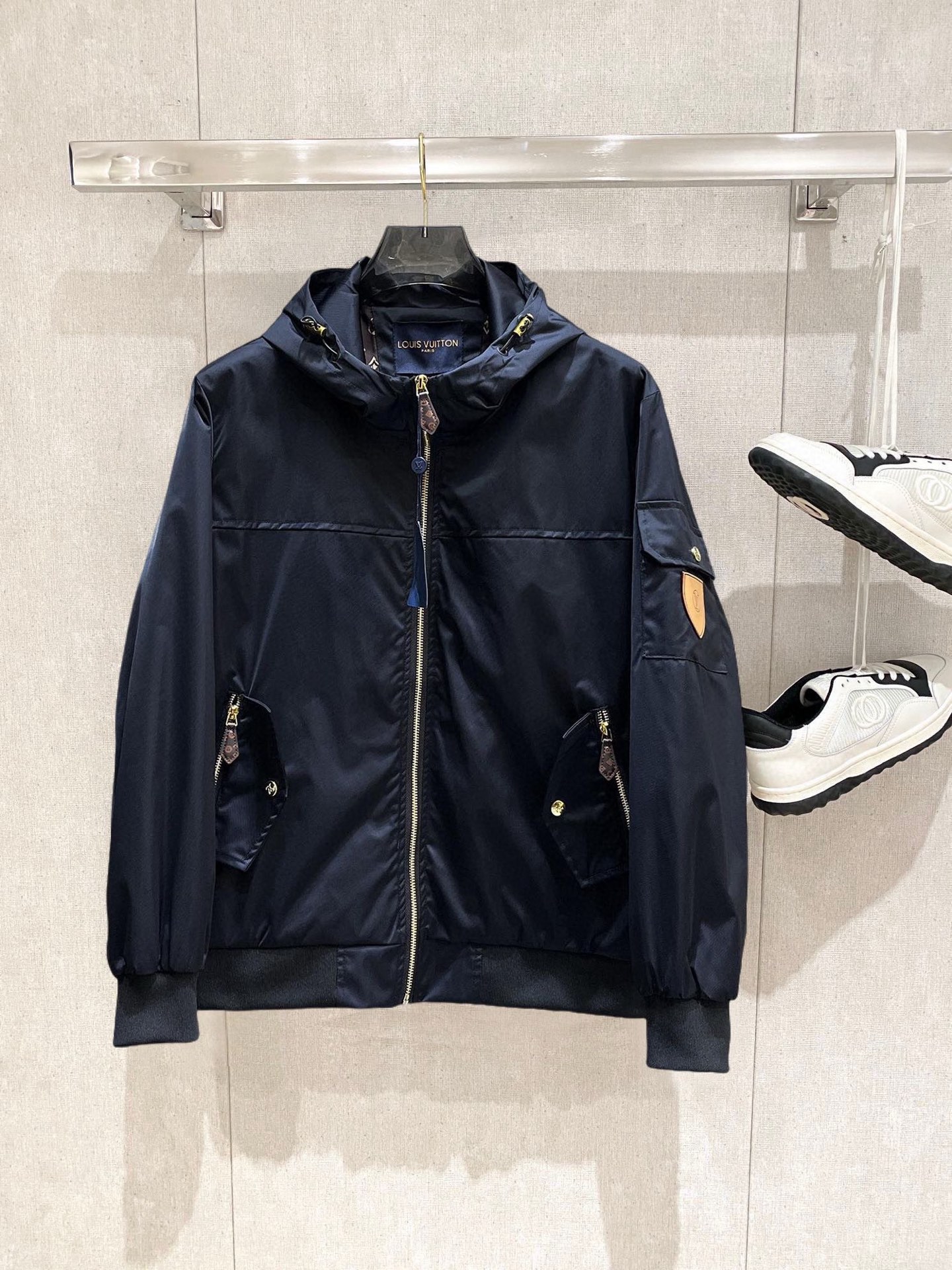 _djU9swC7vPhYtDuS_A2bnUhoXAQMYJS0NdCpA1A