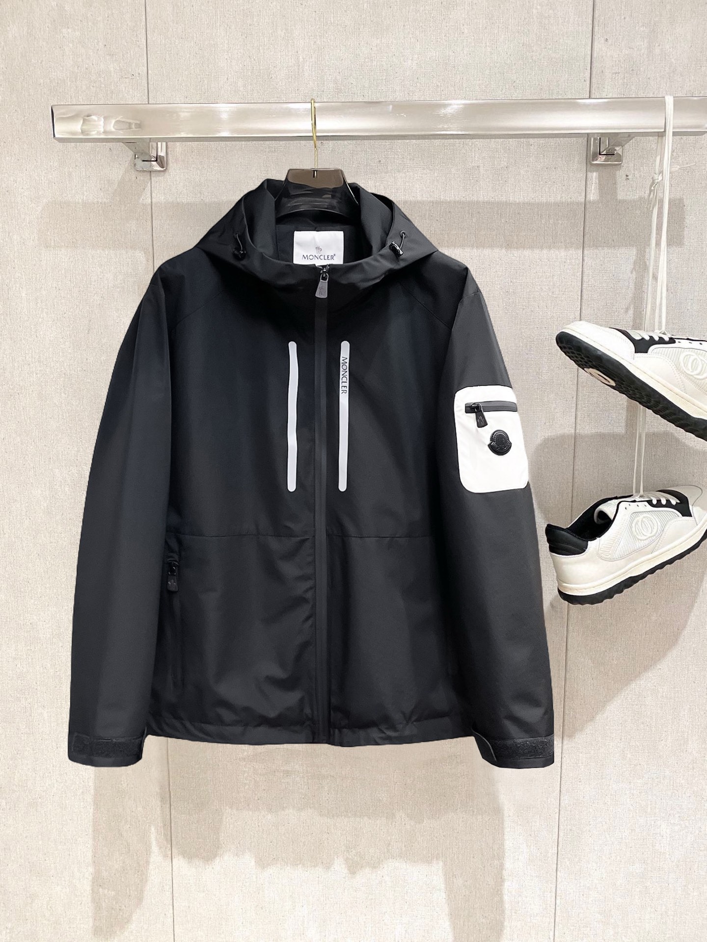 _dfh9s98KzID-feZKgOI6gSQ3_LOveTugRw6Gh-g