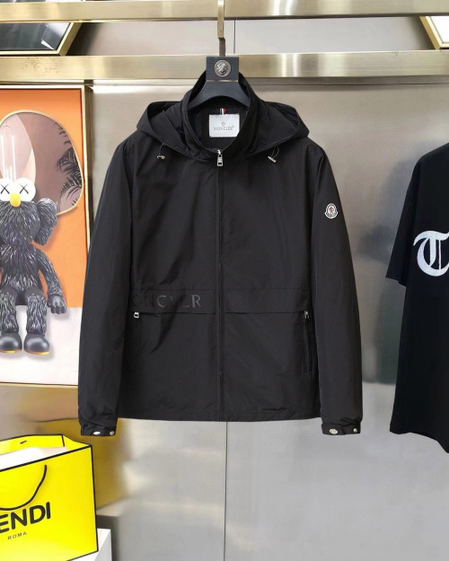 Veste Moncler Homme Printemps 2025 - Confort et Style Haut de Gamme 1 Veste Moncler Homme Printemps 2025 - Confort et Style Haut de Gamme