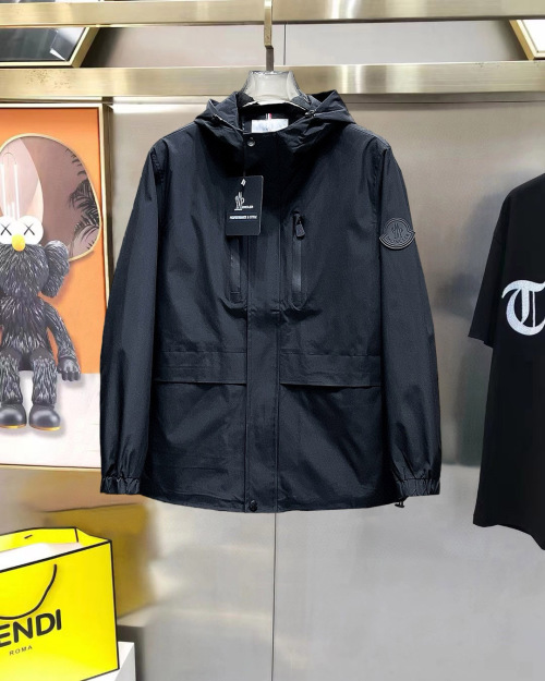 Moncler Chaqueta Ligera para Hombre - Colección 2025, Diseño Exclusivo 1 Moncler Chaqueta Ligera para Hombre - Colección 2025, Diseño Exclusivo