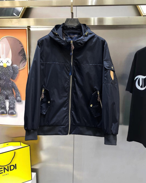 Veste Homme Louis Vuitton Printemps 2025 - Confort et Élégance 1 Veste Homme Louis Vuitton Printemps 2025 - Confort et Élégance