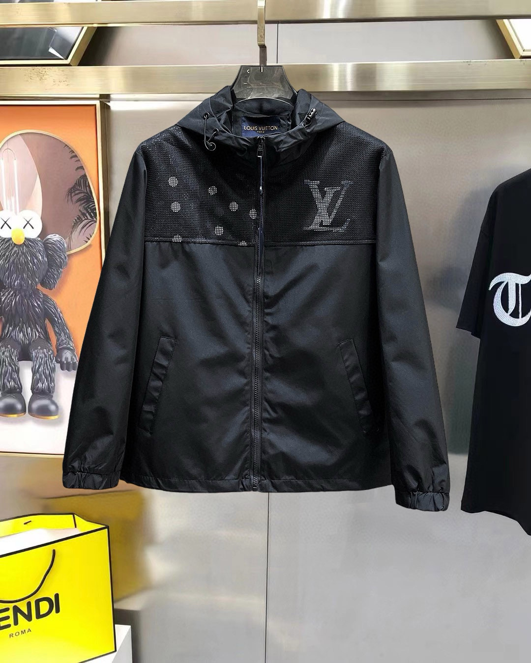 Louis Vuitton 2025SS Men's Jacket - Original Design, Premium Quality 2 i1739015218947 9621 0 11