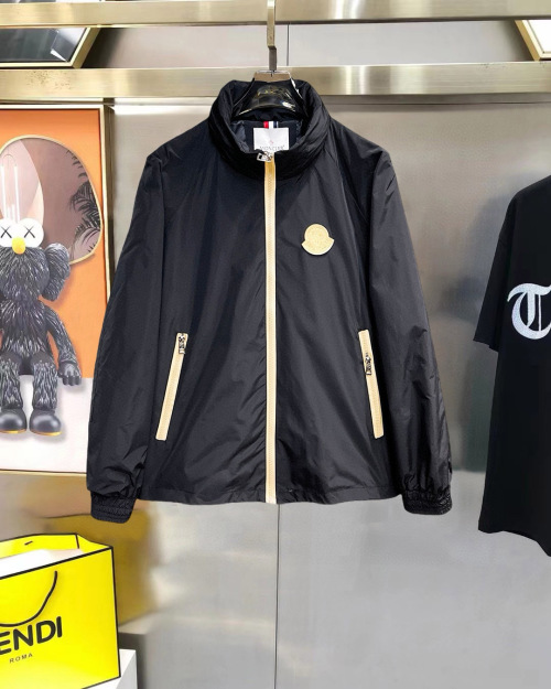 Moncler Herenjas - Lente 2025 Collectie - Ademend & Comfortabel 1 Moncler Herenjas - Lente 2025 Collectie - Ademend & Comfortabel