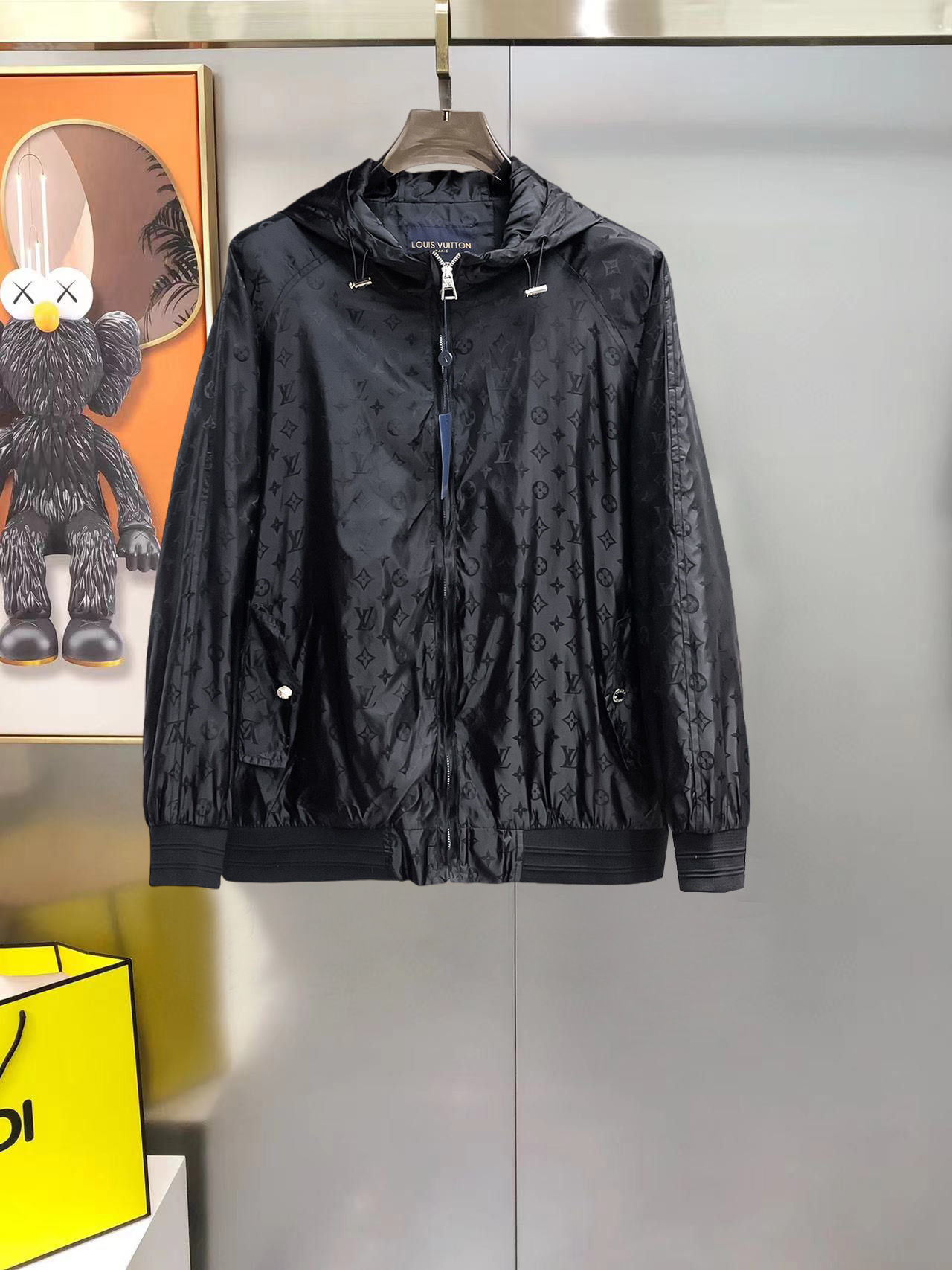 Louis Vuitton 2025SS New Men's Jacket, High-End Fabric, Comfortable to Wear 2 i1739016206455 3370 0 9
