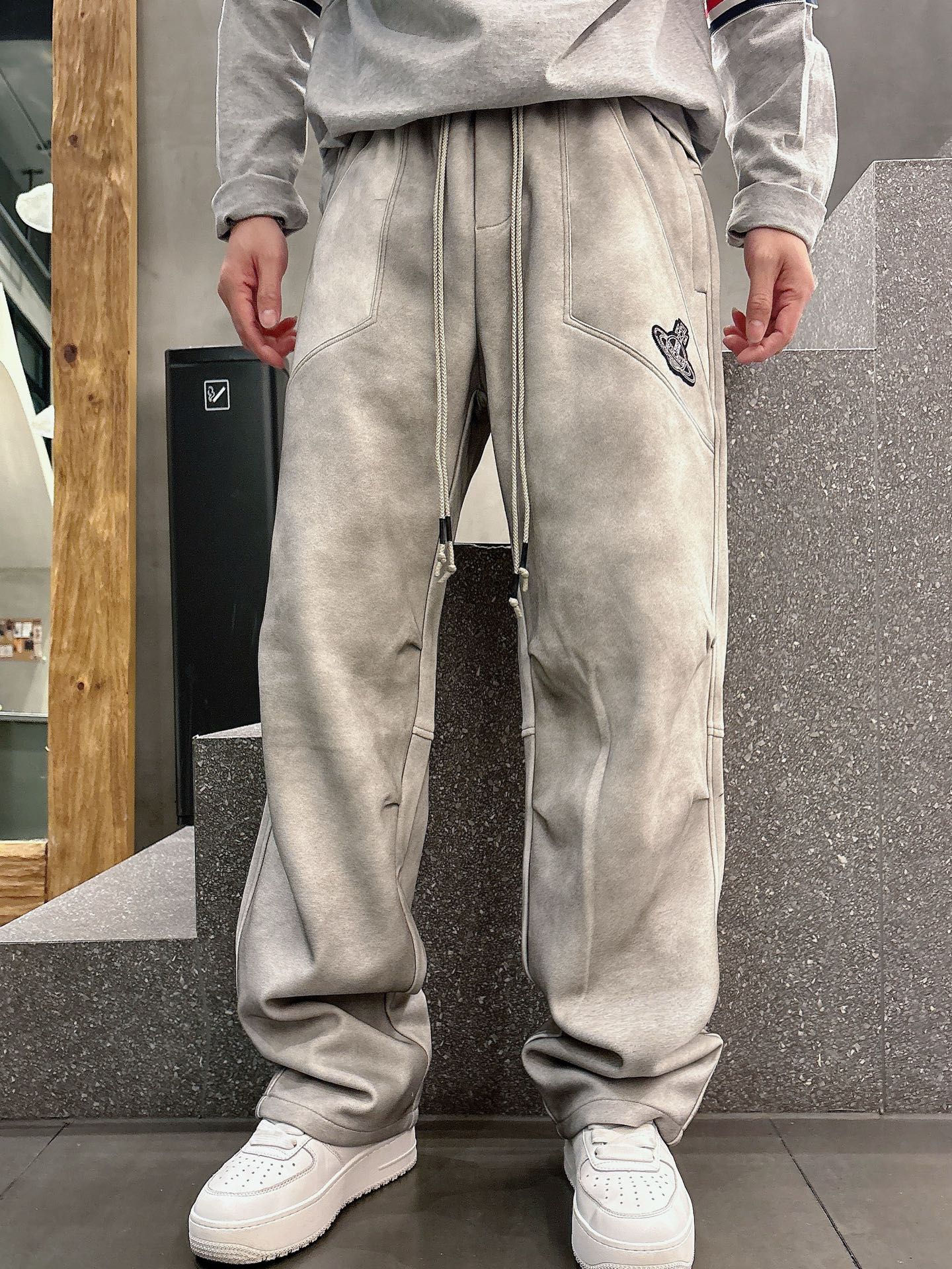 “2025 Spring New Queen of the West Leisure Pants: Custom Fabrics, Great Comfort, Perfect Size” - 图片 7