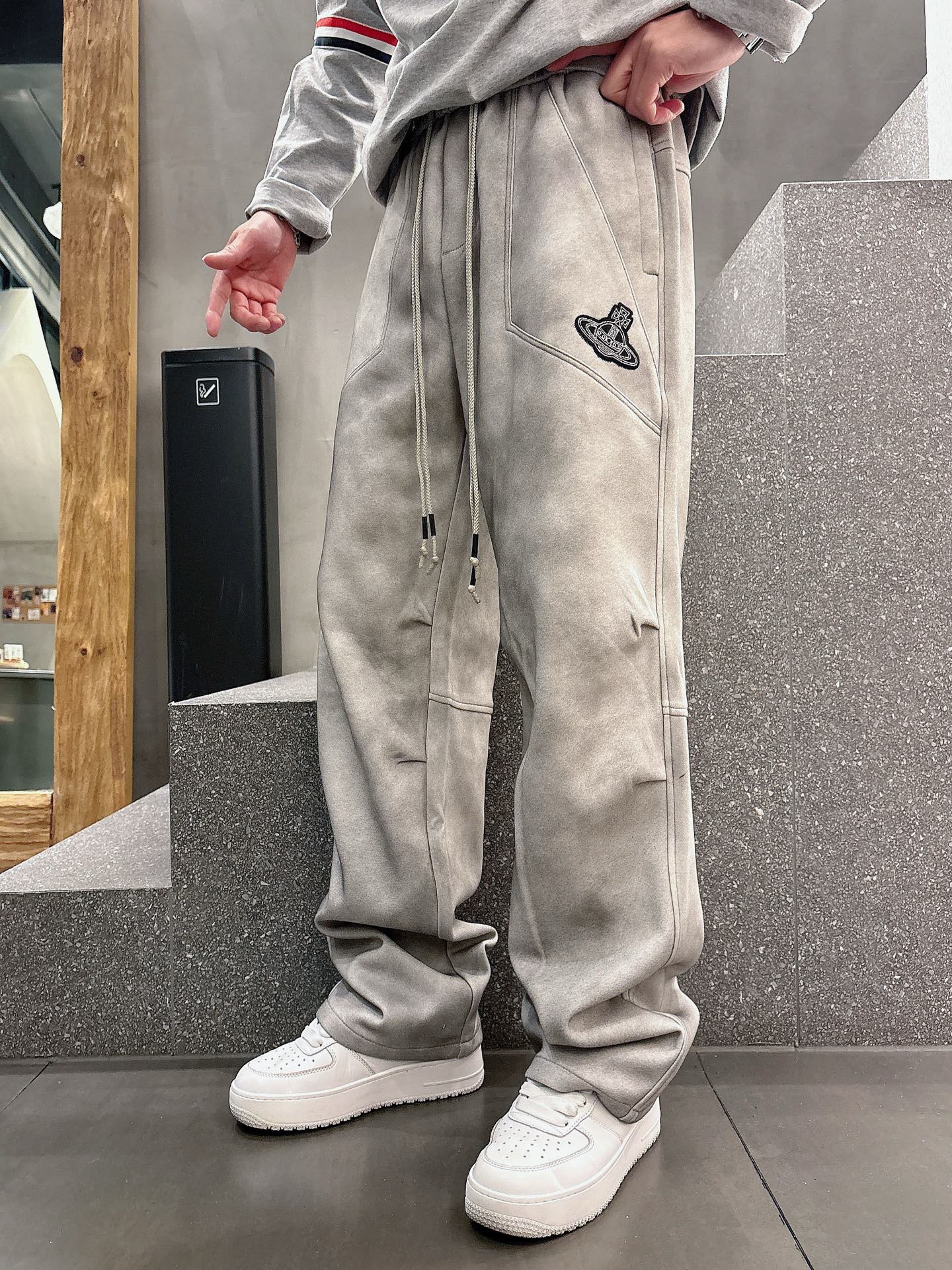 “2025 Spring New Queen of the West Leisure Pants: Custom Fabrics, Great Comfort, Perfect Size” - 图片 6