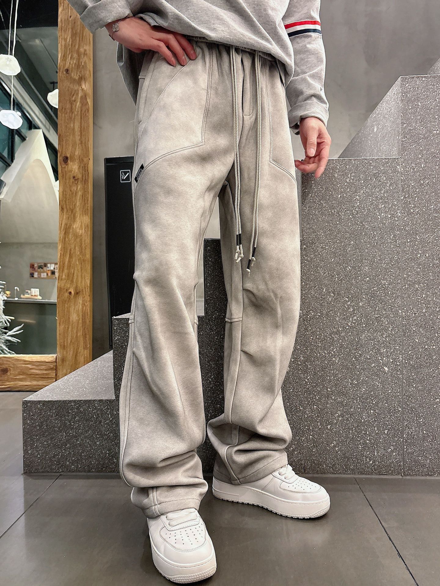 “2025 Spring New Queen of the West Leisure Pants: Custom Fabrics, Great Comfort, Perfect Size” - 图片 8