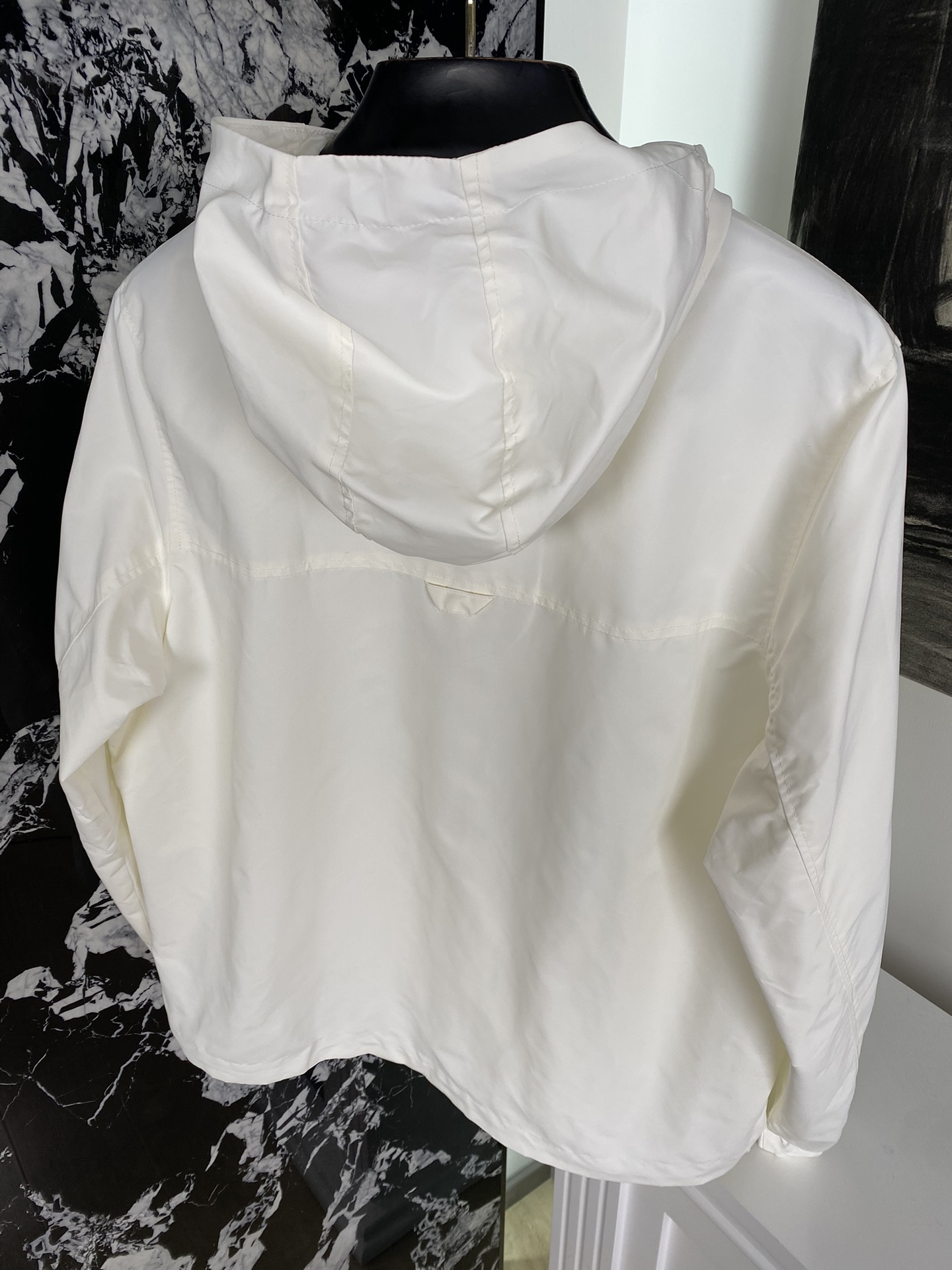 Louis Vuitton 2025SS Lightweight Hooded Jacket - Breathable & Comfortable 10 i1741080395555 3531 0 8