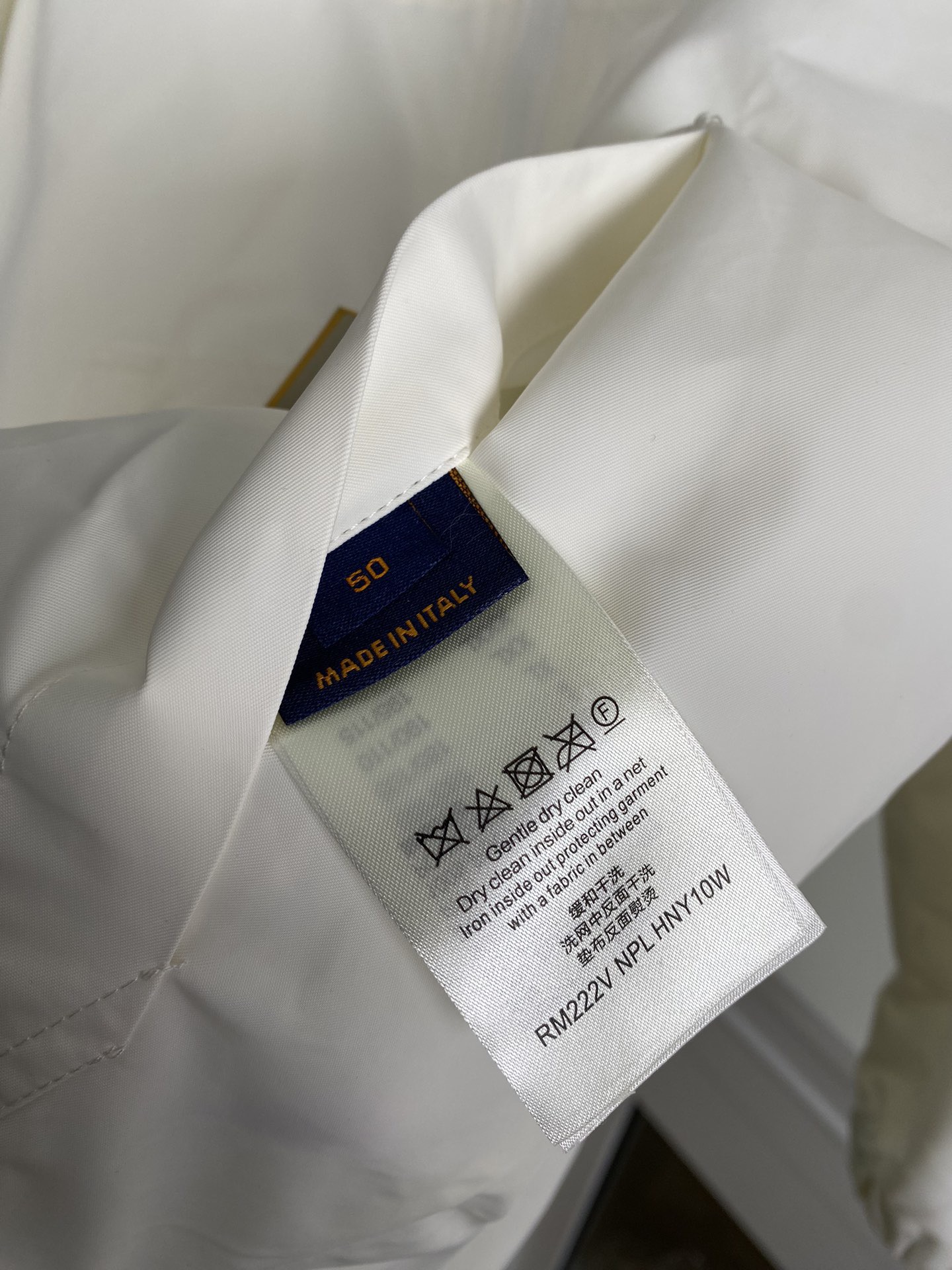 Louis Vuitton 2025SS Lightweight Hooded Jacket - Breathable & Comfortable 11 i1741080395555 6419 0 9