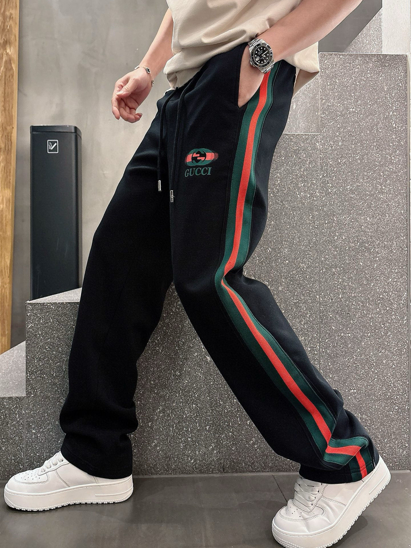 New 2025 Gucci Leisure Pants: Classic Logo, Custom Fabrics, Great Comfort. Size M-3XL. - 图片 1