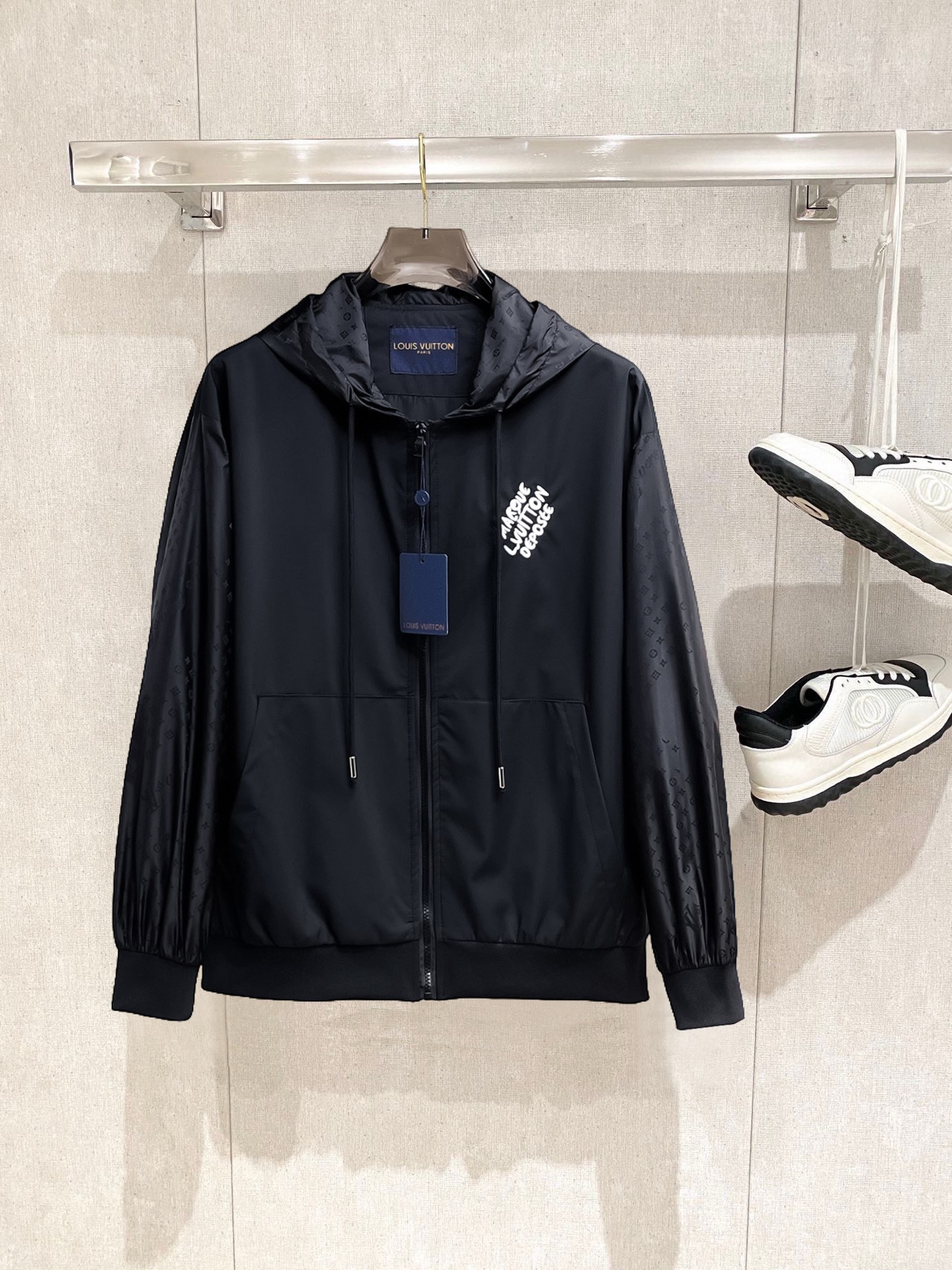 _dxi9sc-OquPE0Amp0lF2WhyQIRMyxXvUnAa9pMw