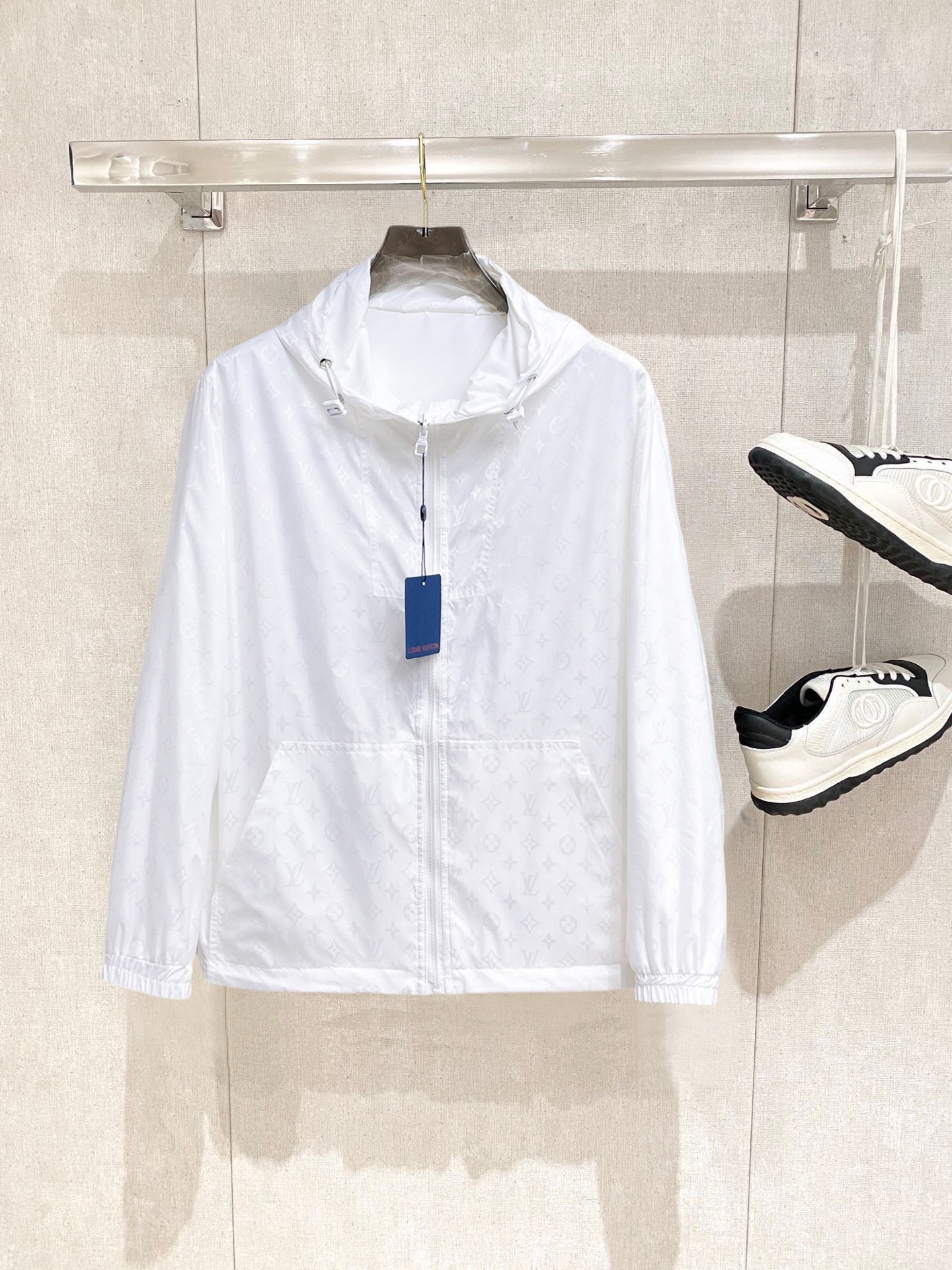 _dRl9s6pEUuuM7OTs1DT-p7jPBtkzuAfqJl4z0dQ