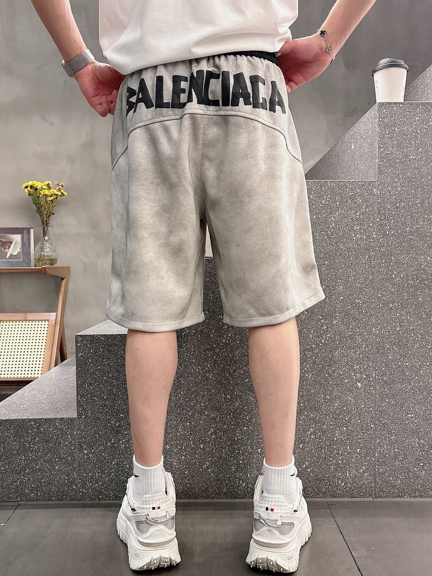 aa.jpg