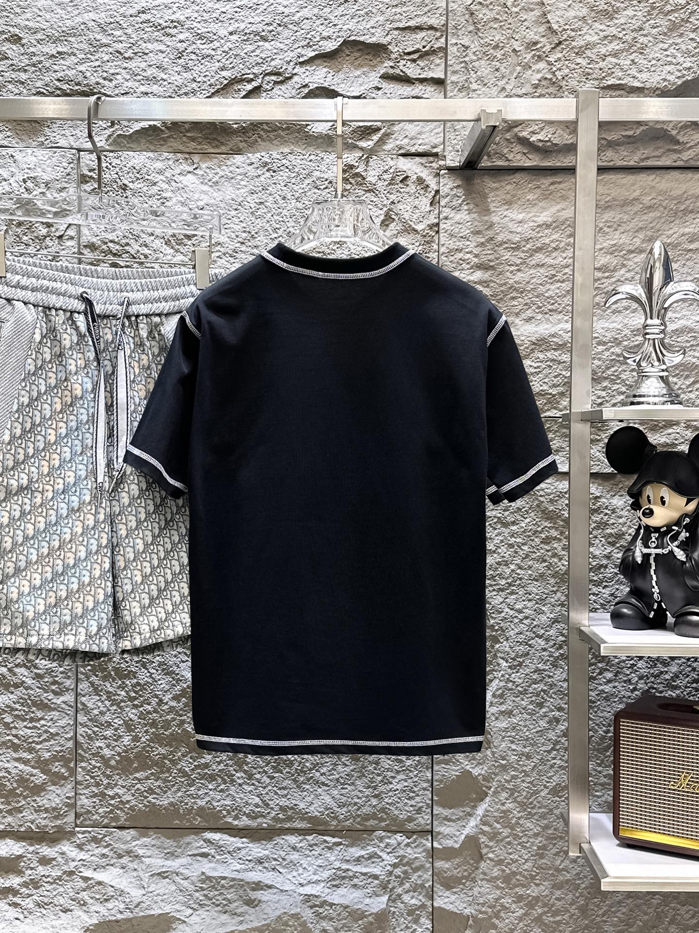 “Queen of the West: New Summer T-Shirts with Original Technology Fabric” - 图片 2