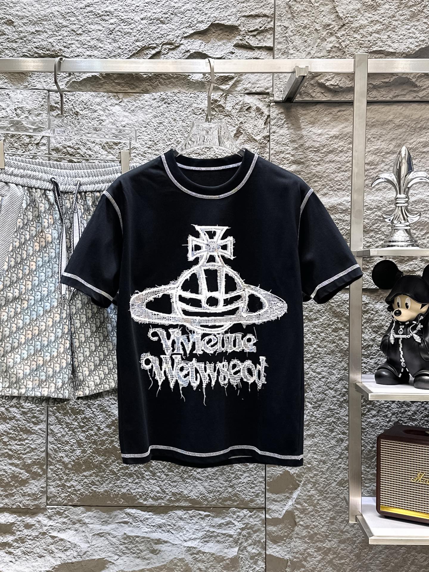 “Queen of the West: New Summer T-Shirts with Original Technology Fabric” - 图片 1