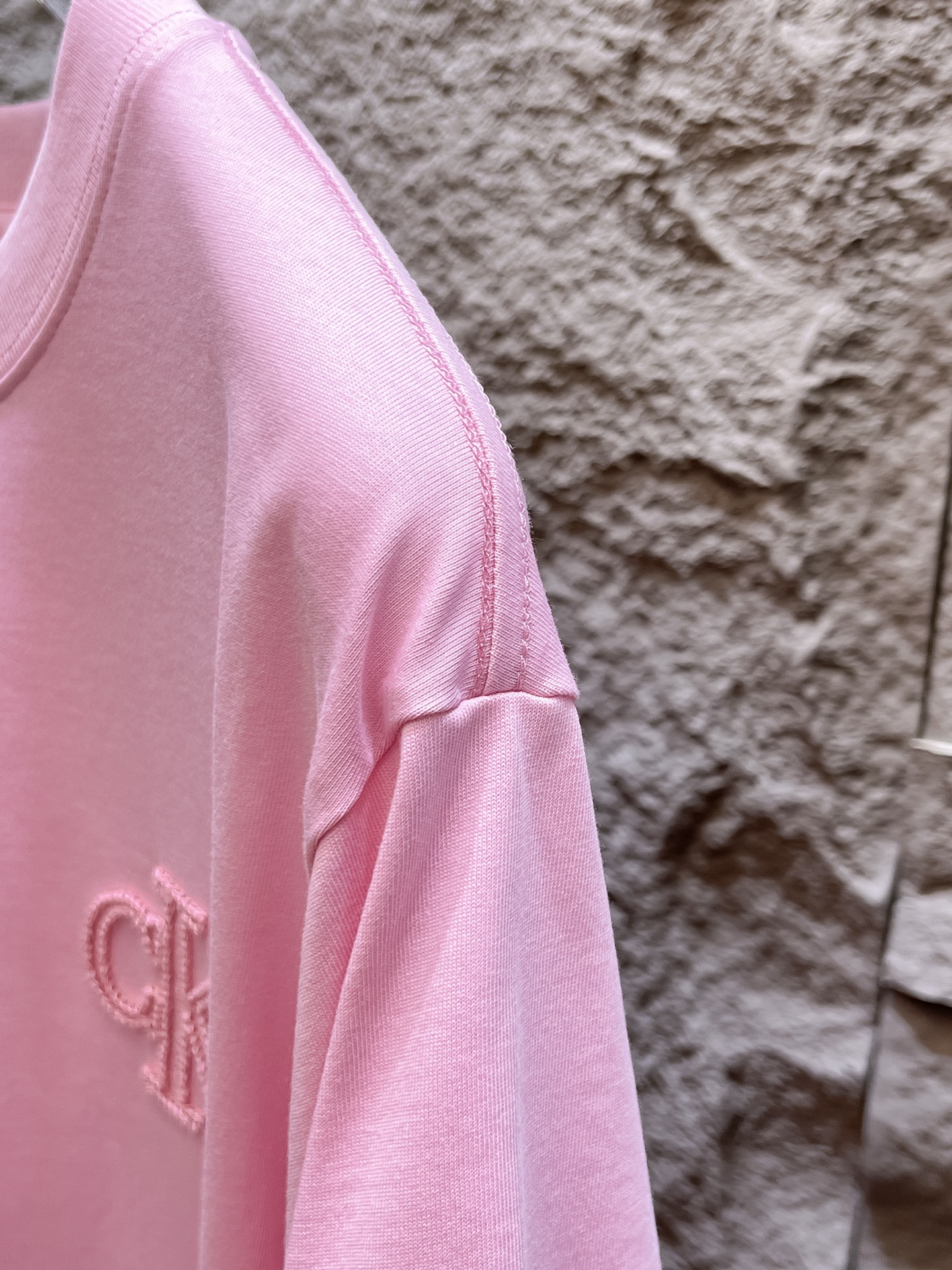 High-Grade Summer T-Shirts with Original Fabric and Custom Hardware - 图片 5