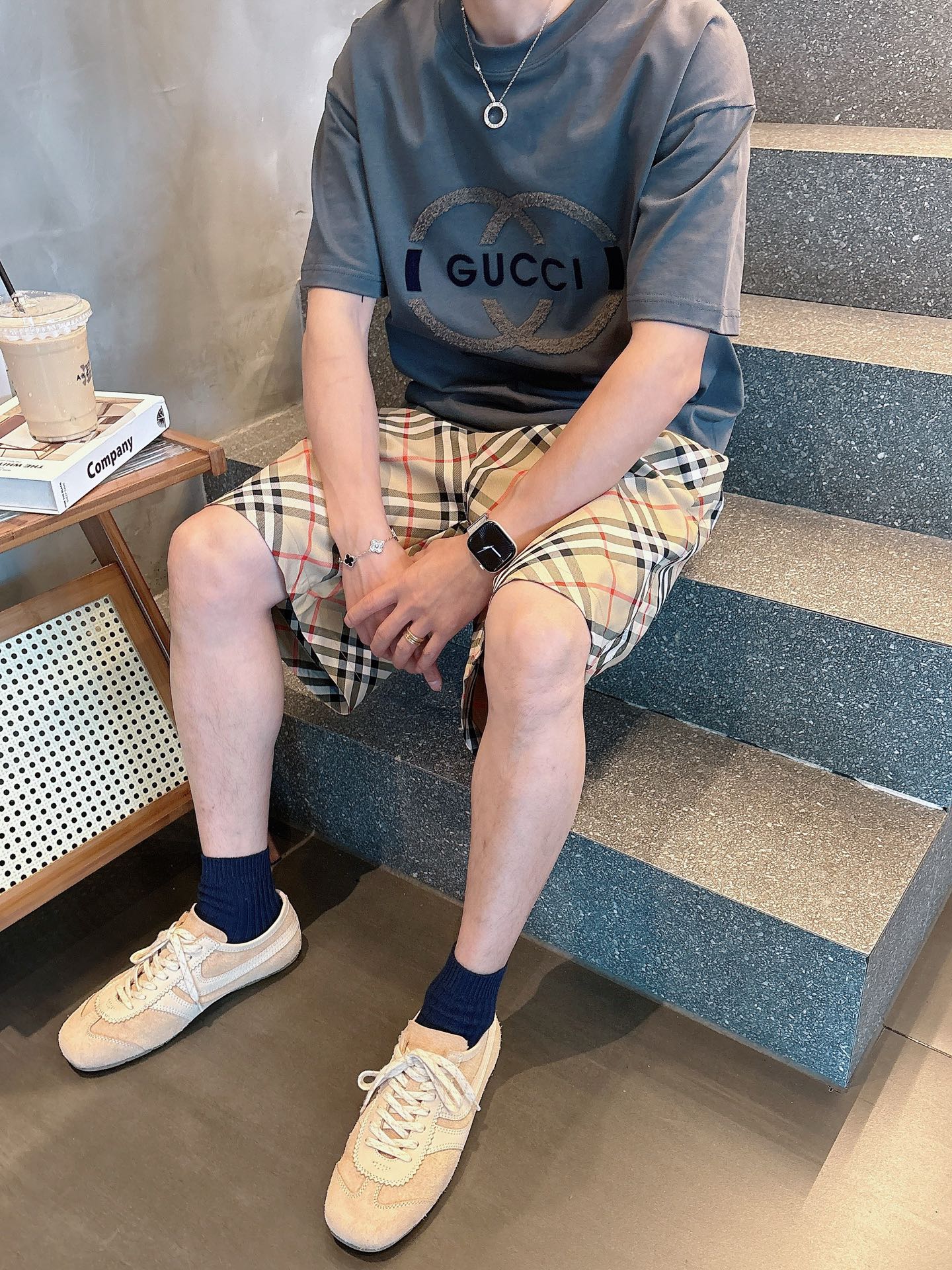 巴宝莉  三标齐全    2026夏季新款男士休闲短裤，高级定制面料透气面料 透气弹力舒适度极高，细节无