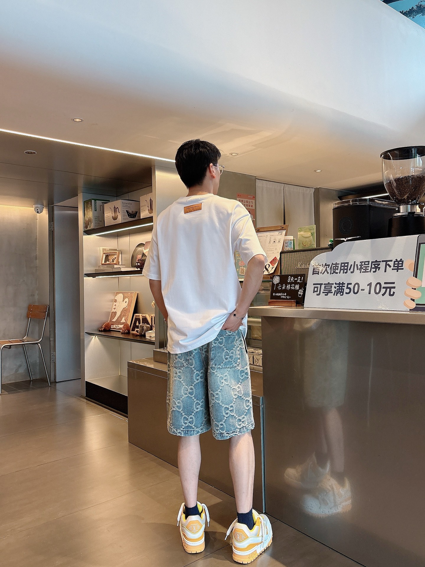 古奇  三标齐全    2026夏季新款男士休闲短裤，高级定制面料透气面料 透气弹力舒适度极高，细节无可