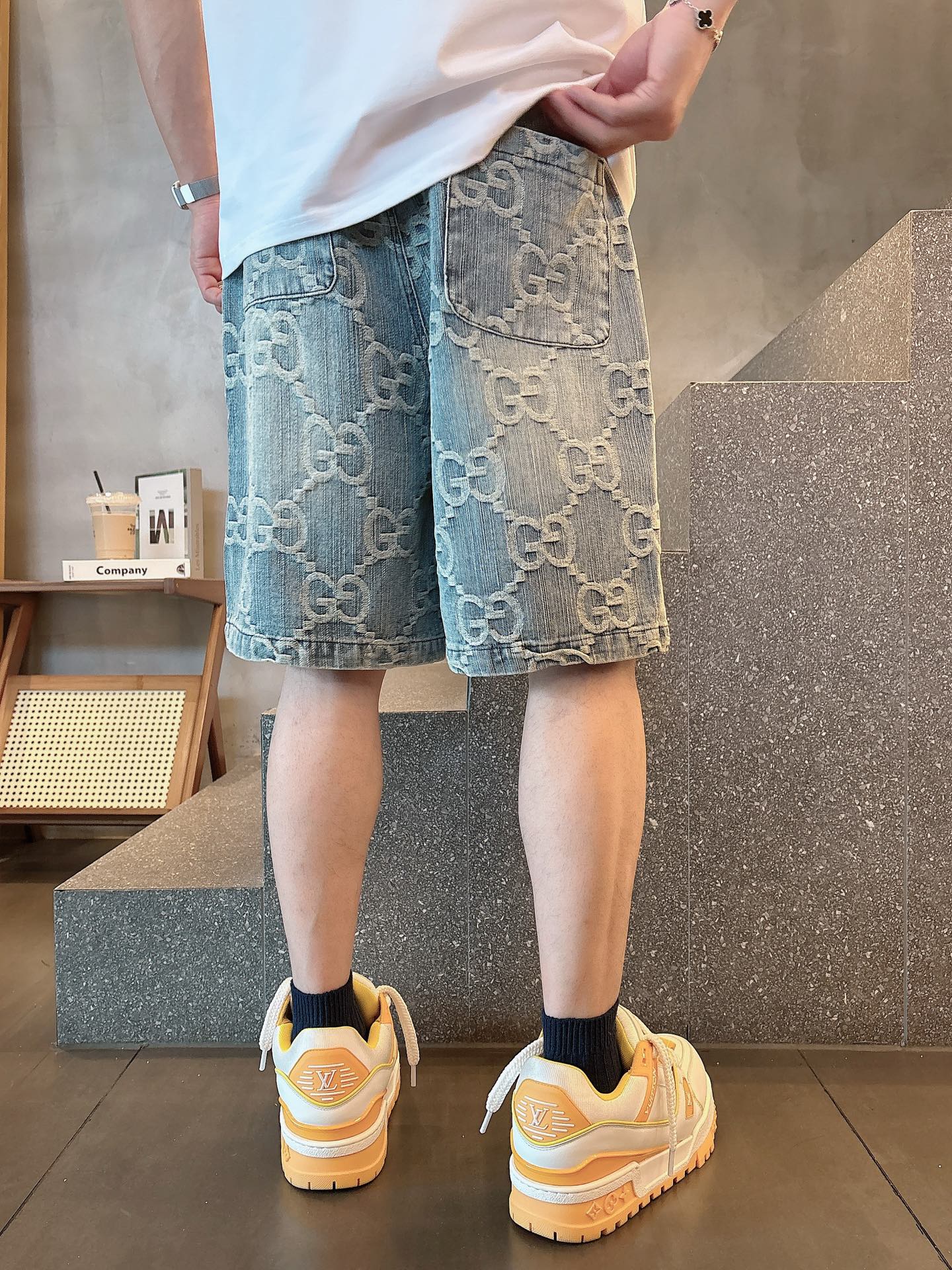 古奇  三标齐全    2026夏季新款男士休闲短裤，高级定制面料透气面料 透气弹力舒适度极高，细节无可