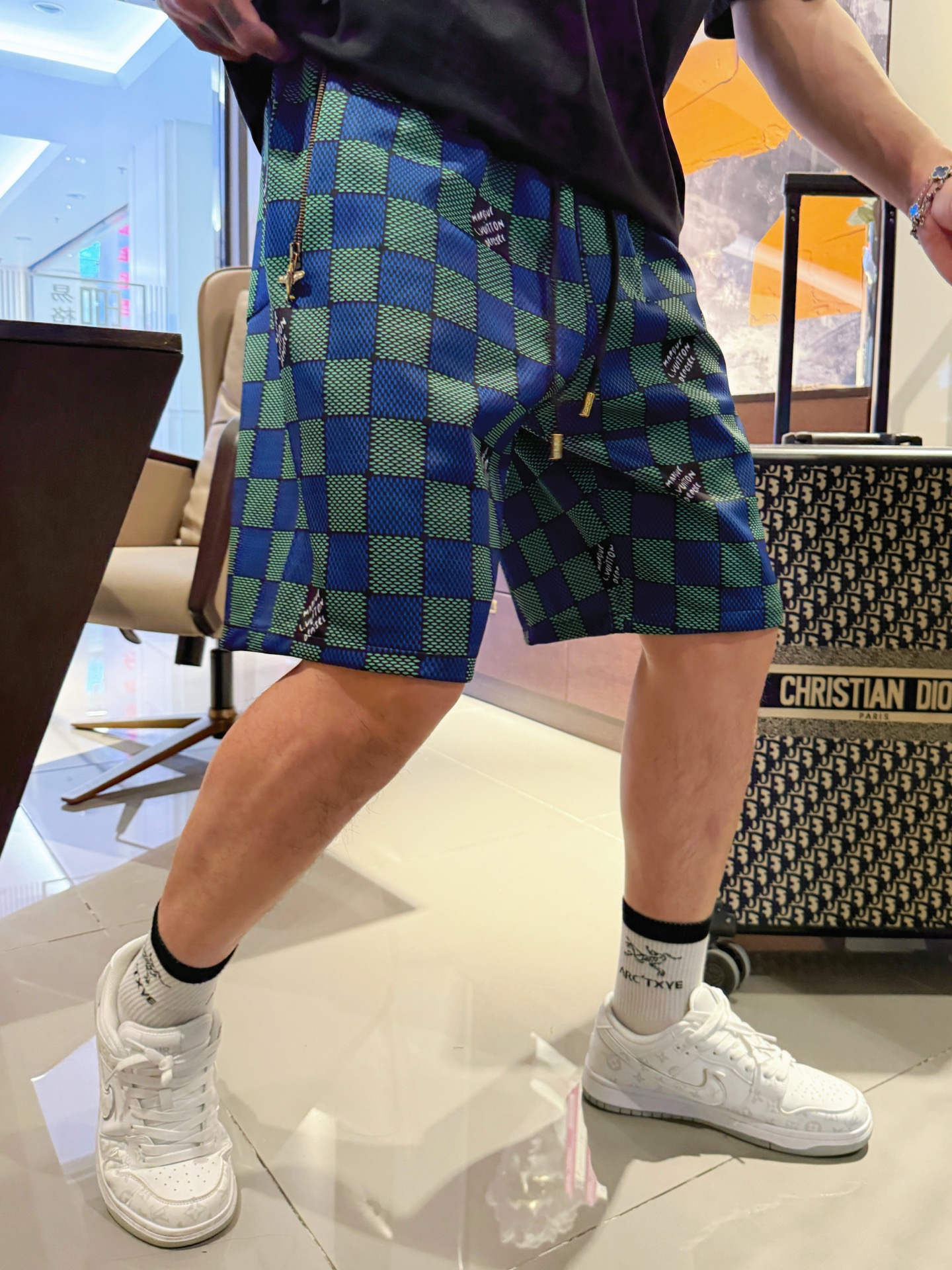 aa.jpg