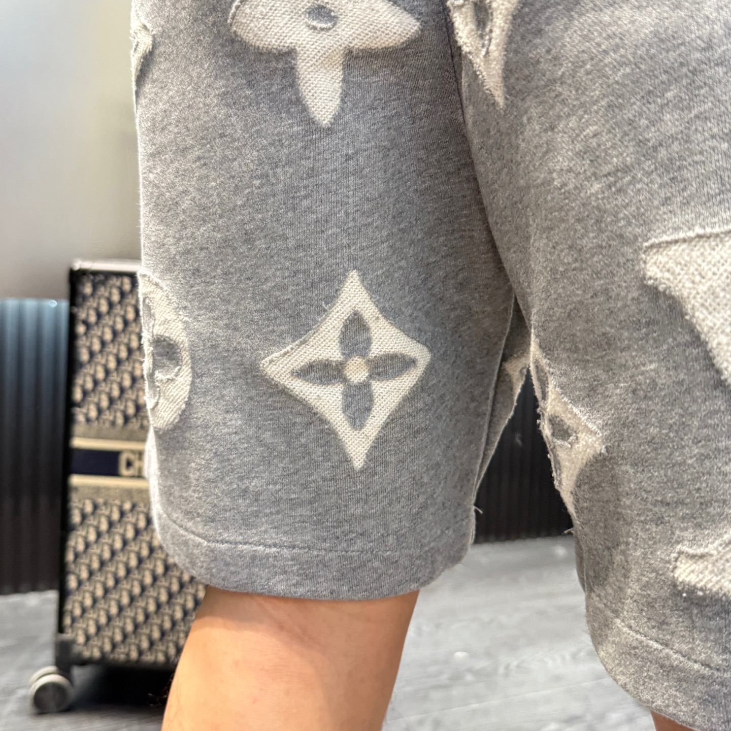 Louis Vuitton 2025 Summer Men's Casual Shorts - Breathable & Comfortable 10 i1749049368958 6204 0 8