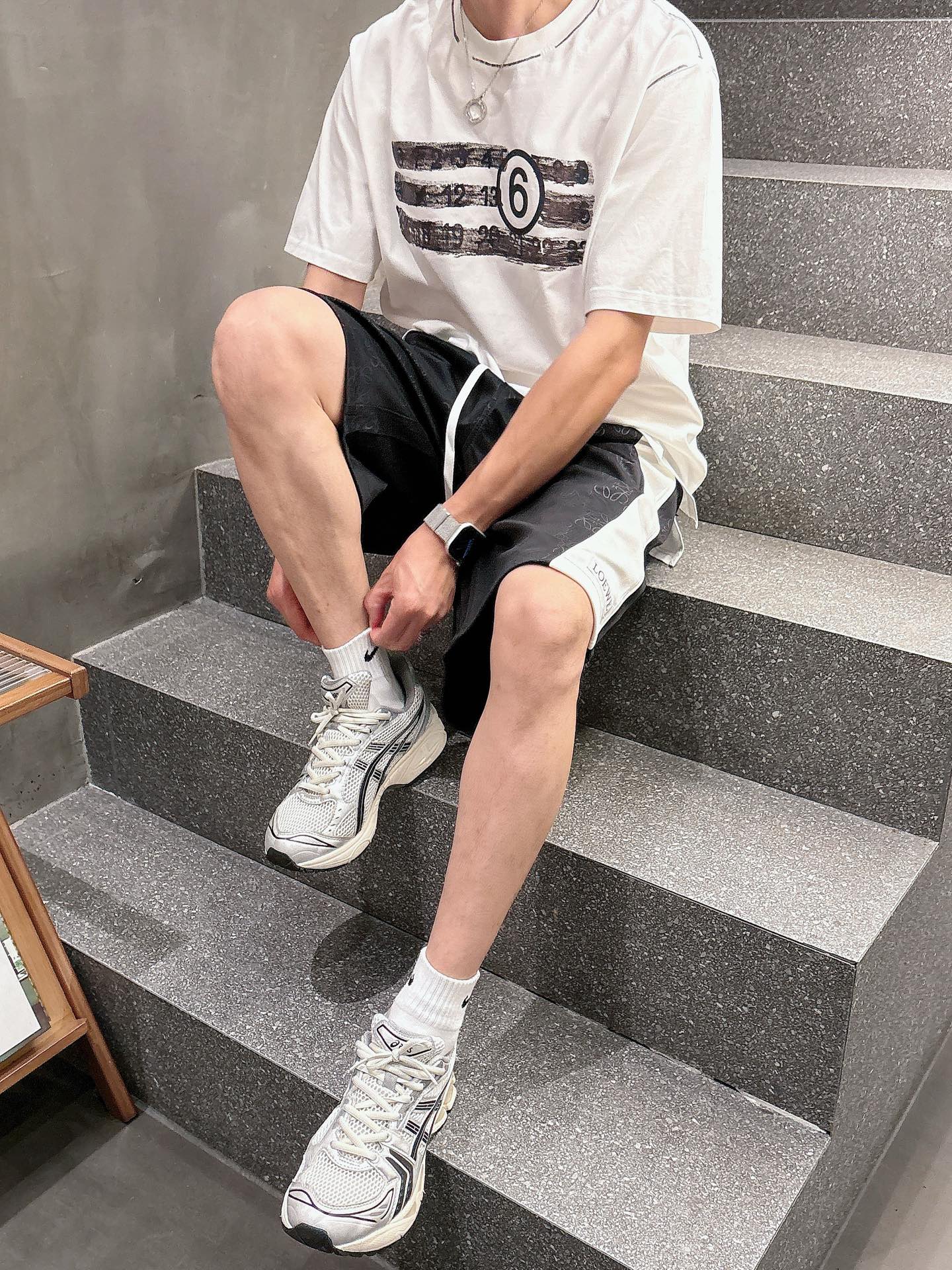 罗意威   三标齐全 2026夏季新款男士休闲短裤，高级定制面料透气面料 透气弹力舒适度极高，细节无可挑