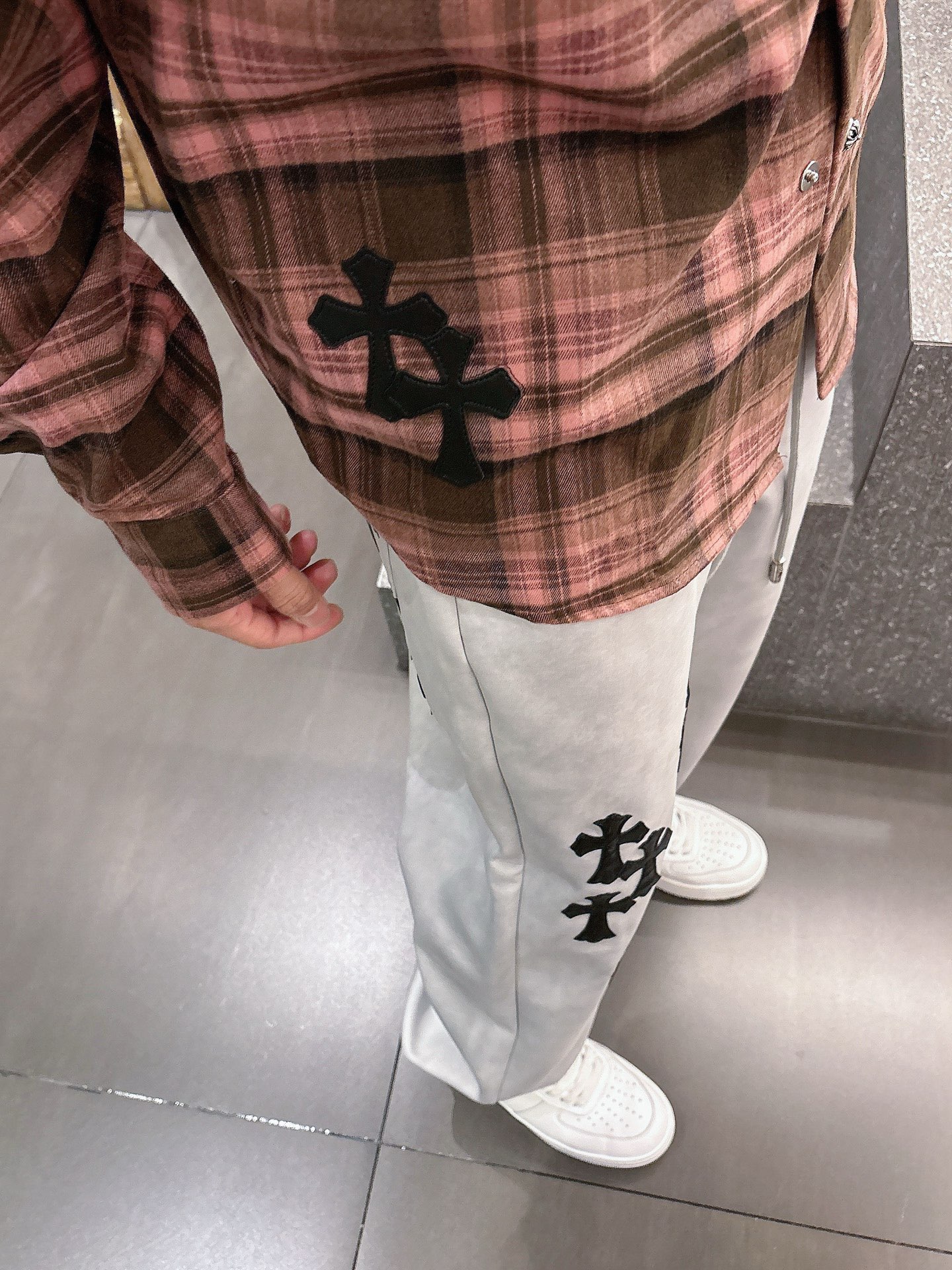 🏊    克罗心  🆕2025秋冬新款休闲裤！官网同步发售。品牌经典LOGO休闲裤 ，定制面料，舒适度极