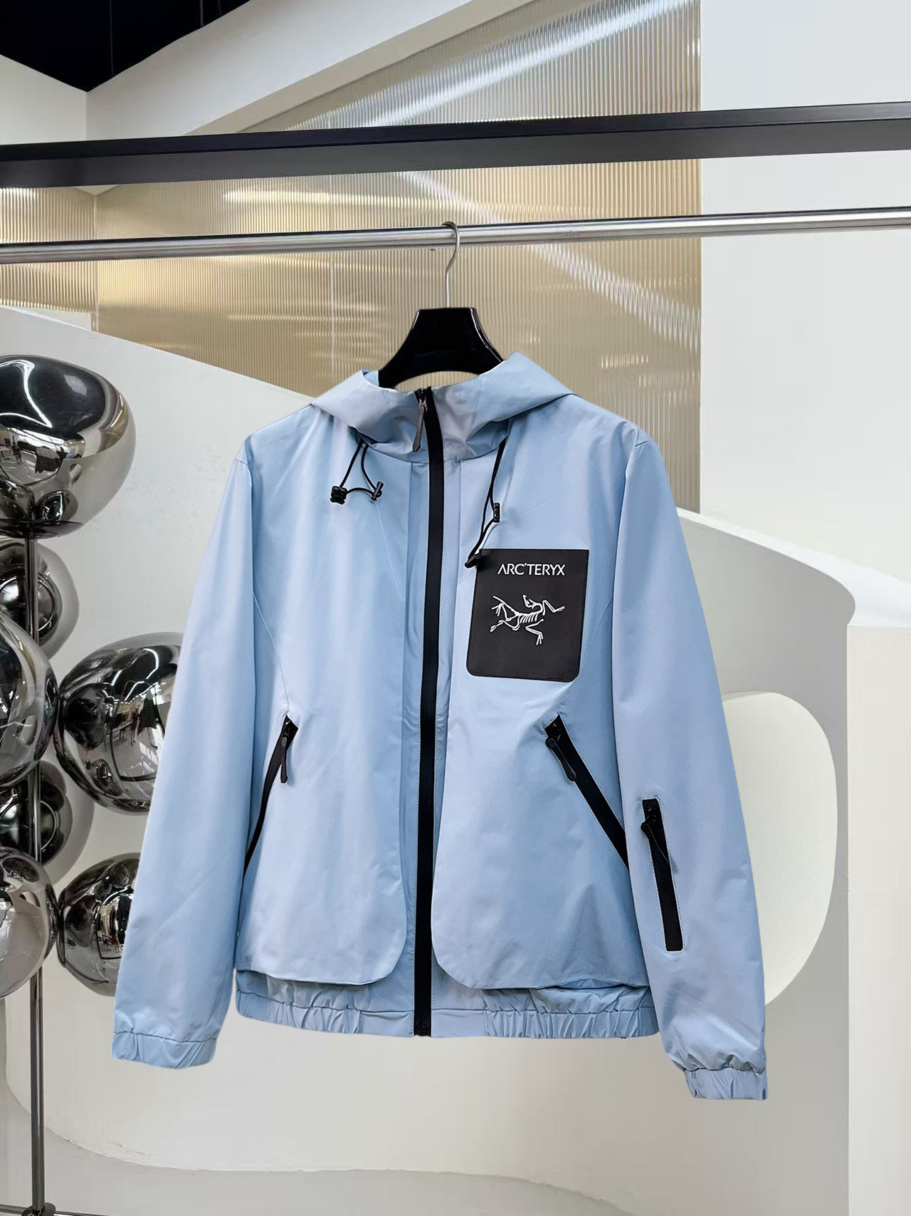 NO:525041,Archaeopteryx, the same style on the official website, complete three standards, and is released in advance. 2025 autumn and winter new men's jacket, original single three standards, high-end version, customized counter fabric, breathable and comfortable, impeccable details, brand element design concept, reflecting high quality. The feel is delicate and soft, presents casual cut, and the upper body style is superb. Number of sizes M~3XL, arc'teryx, jackets & coats, jackets & coats, alexander wang19860909始祖鸟 官网同款,三标齐全,提前发售 2025秋冬新款男士夹克外套, 原单三标齐全高端版本 专柜定制面料 透气舒适度高,细节无可挑剔,品牌元素设计理念,体现高品质.手感细腻柔软 呈现休闲裁剪,上身版型超赞 码数M～3XL,arc'teryx,jackets & coats,jackets & coats,alexander wang,Men's clothing