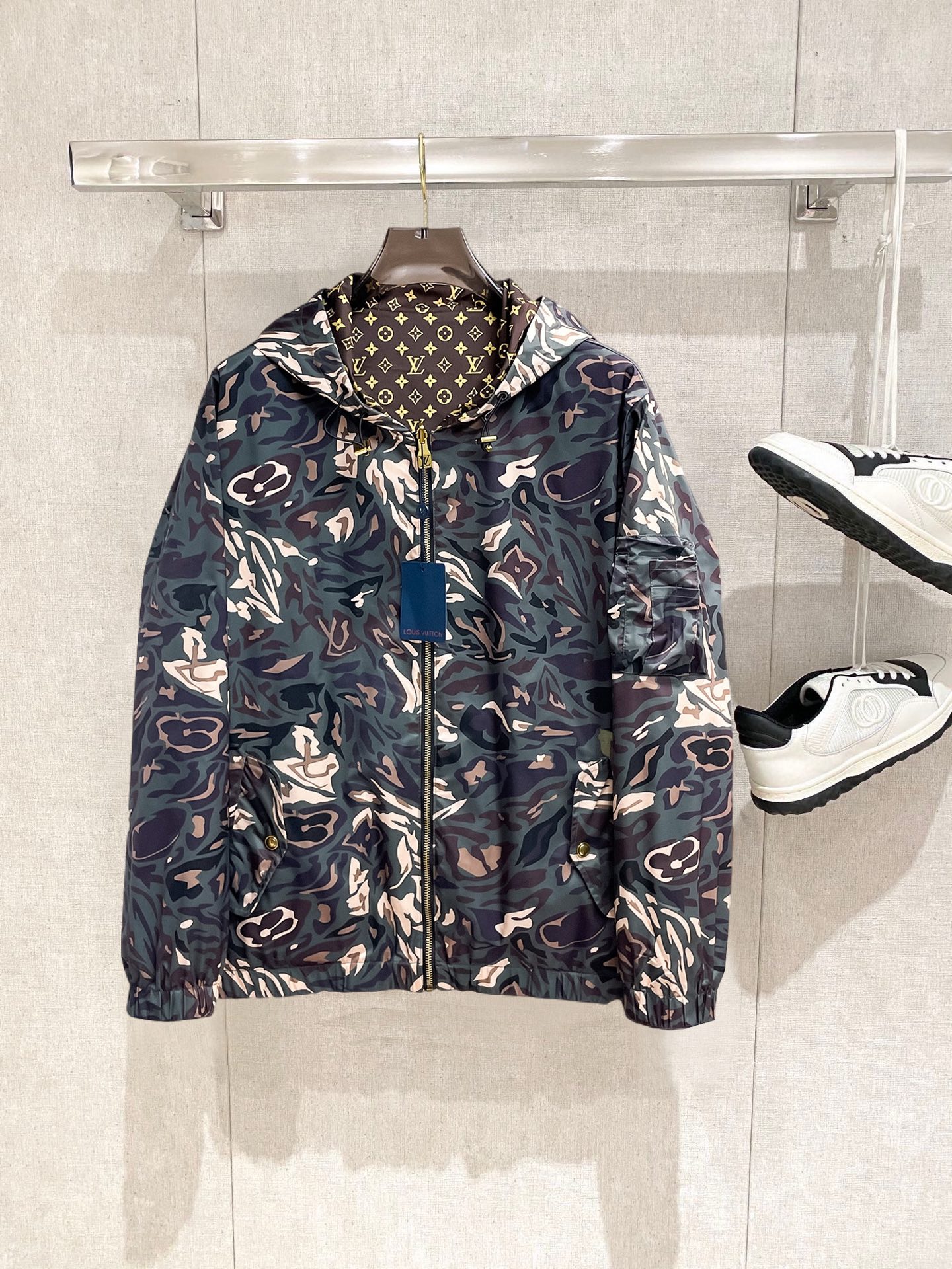 _djN9sHdWs2shl2ZI-3uHwypRPwwYKLS19JG6HoQ