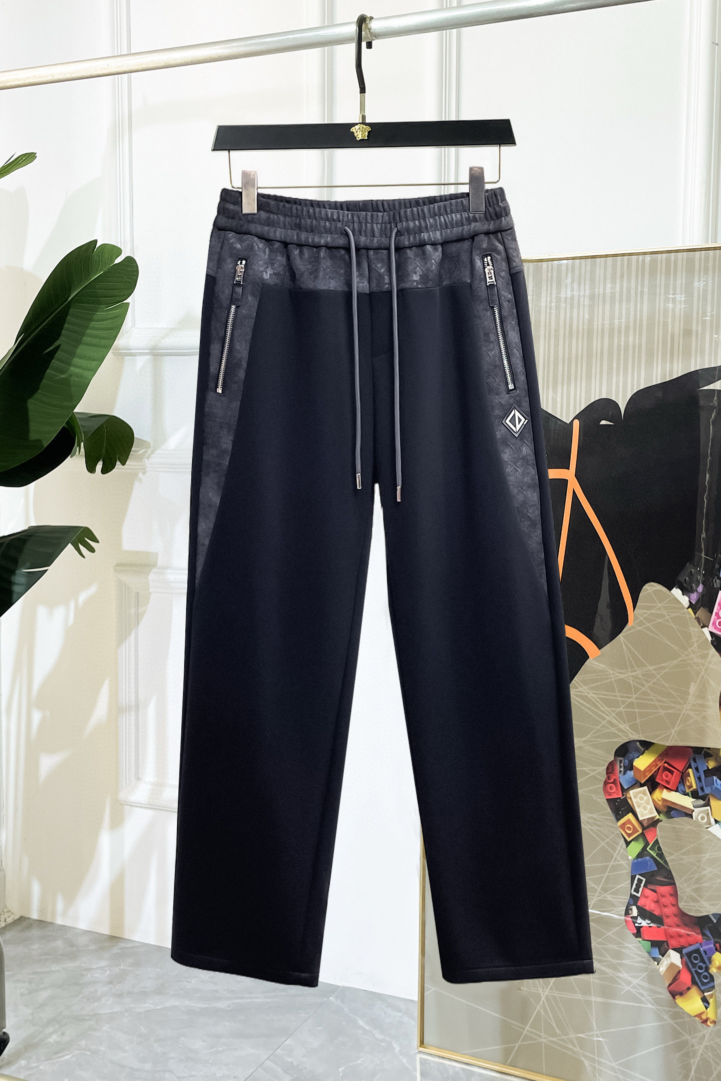 Dior 2025 Fall/Winter Men's Casual Pants - Classic Logo, Comfortable Fabric