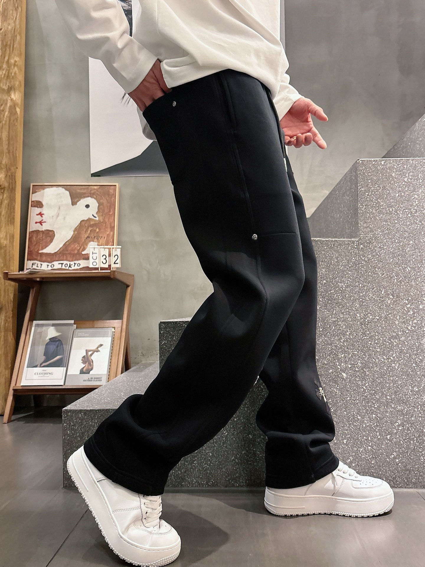 🌾 克罗心 🆕2025秋冬新款休闲裤！官网同步发售。品牌经典LOGO休闲裤 ，定制面料，舒适度极好，手触