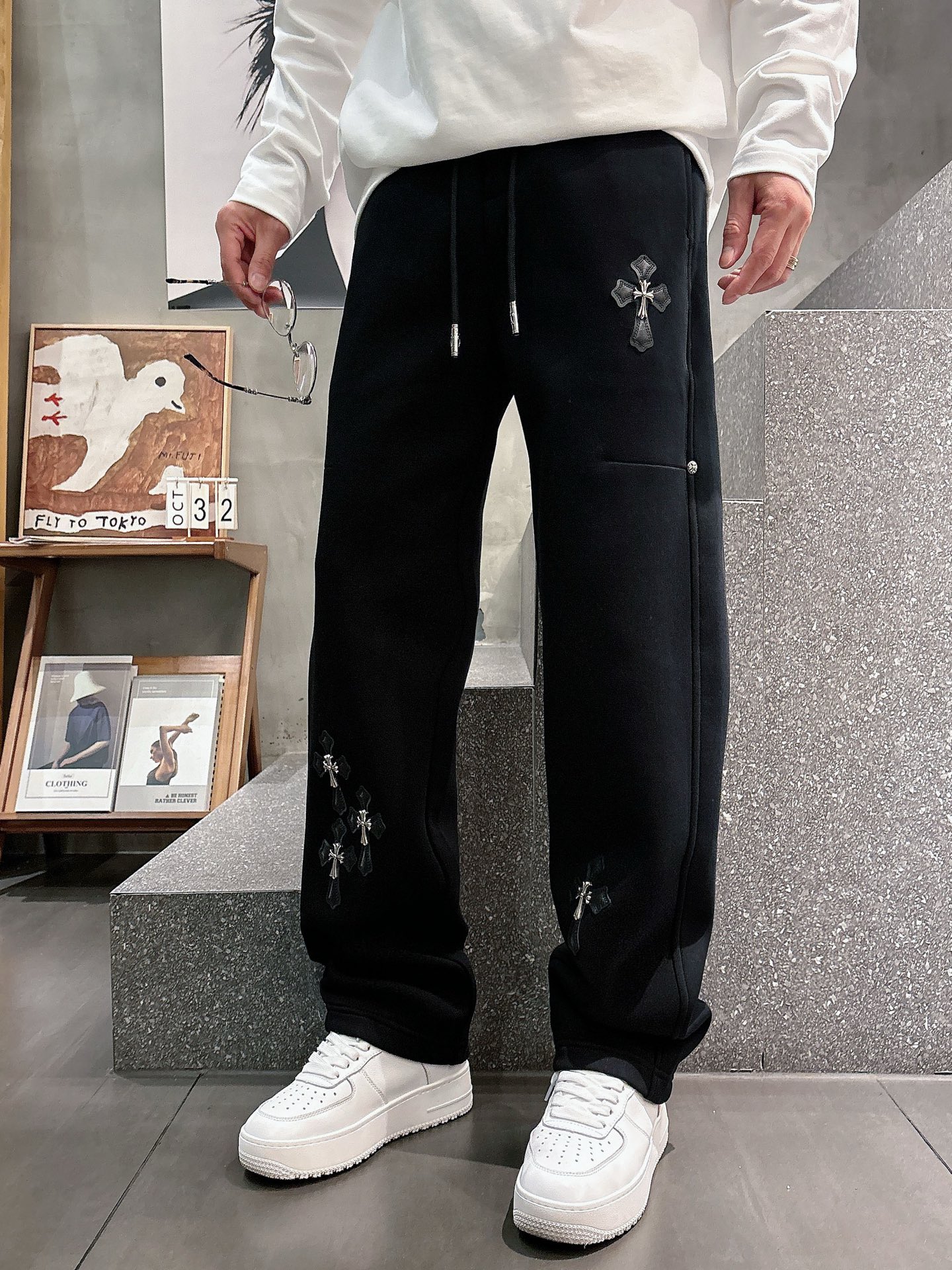 🌾 克罗心 🆕2025秋冬新款休闲裤！官网同步发售。品牌经典LOGO休闲裤 ，定制面料，舒适度极好，手触