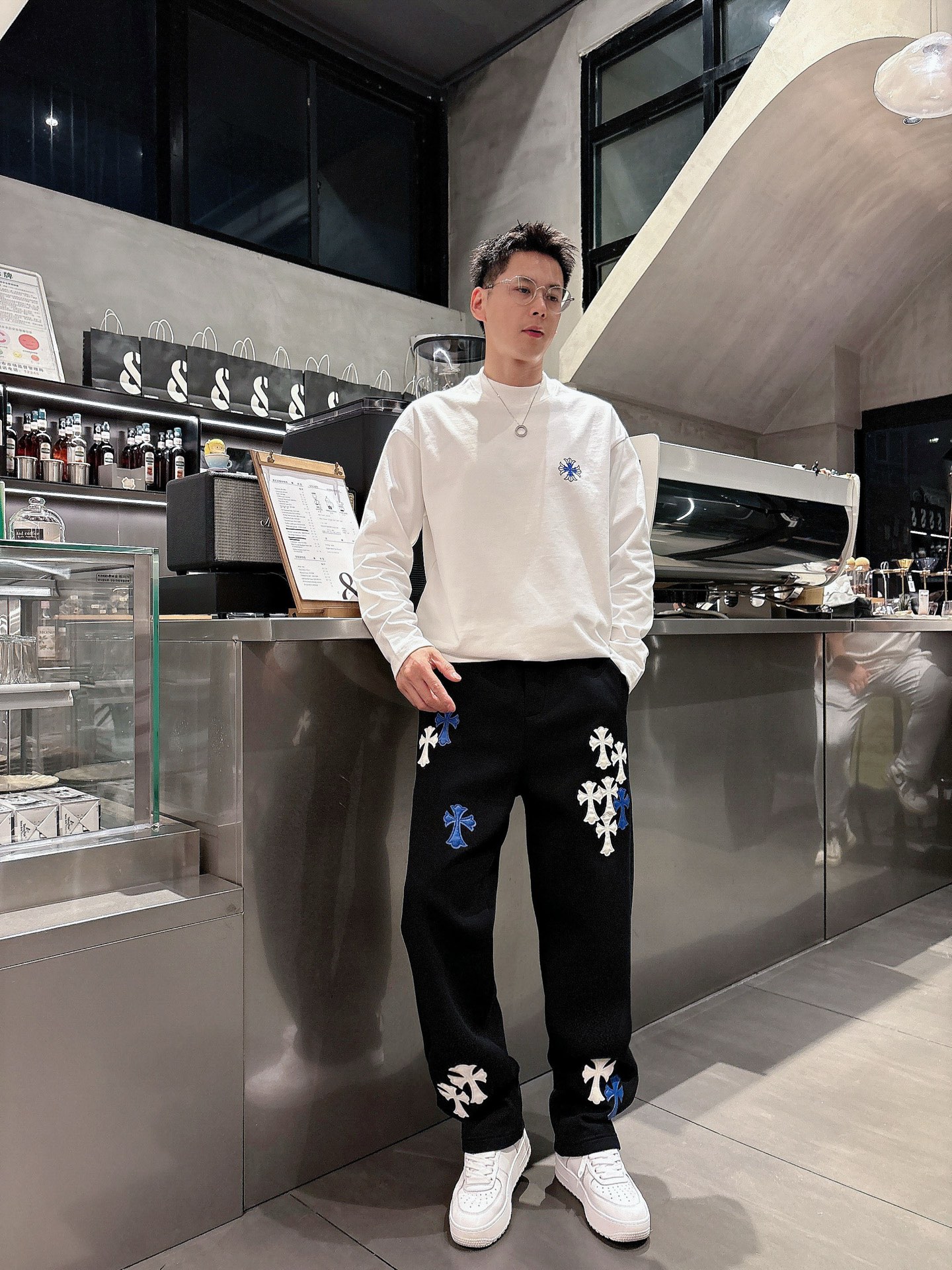 🌾 克罗心 🆕2025秋冬新款休闲裤！官网同步发售。品牌经典LOGO休闲裤 ，定制面料，舒适度极好，手触