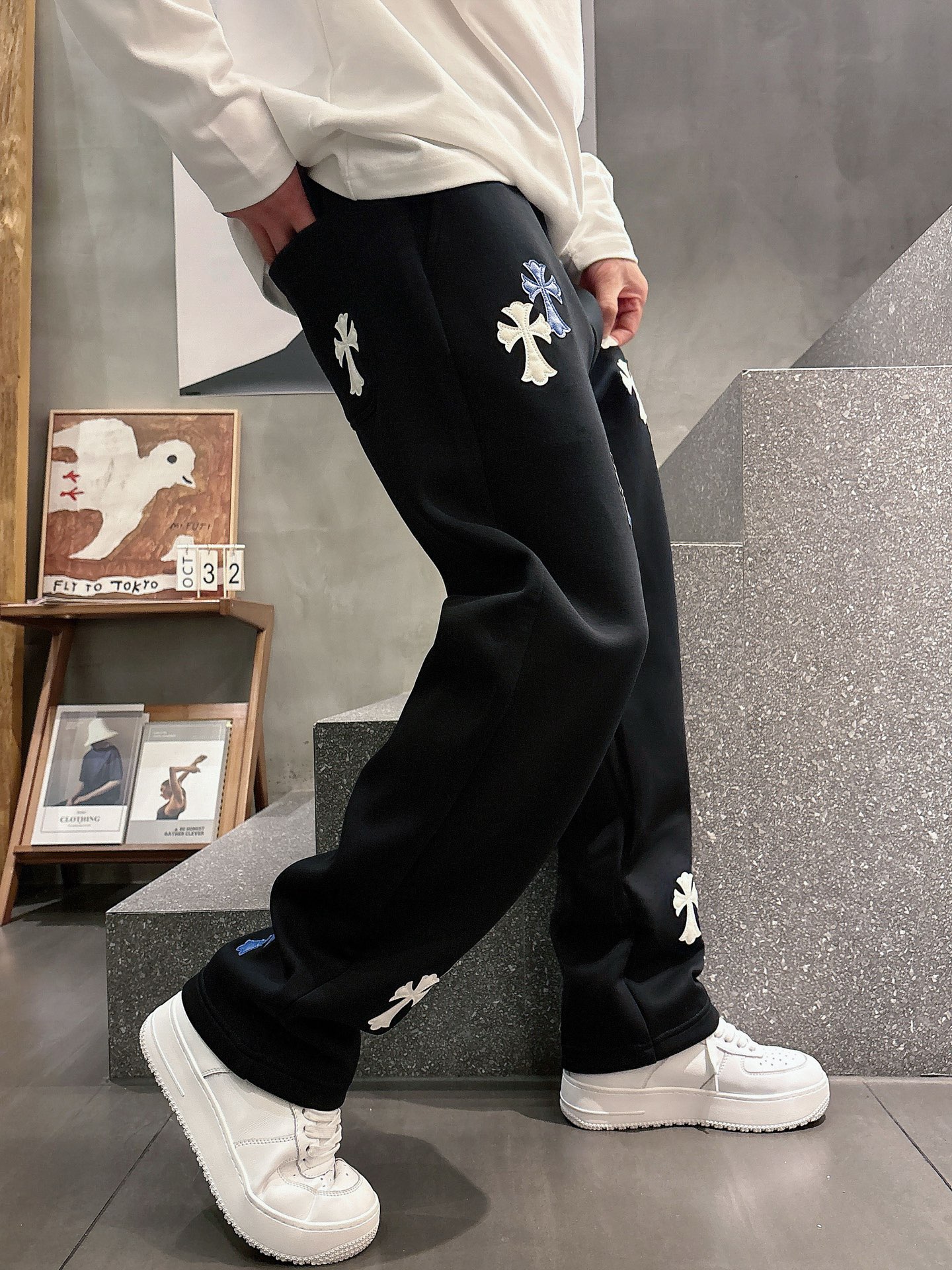 🌾 克罗心 🆕2025秋冬新款休闲裤！官网同步发售。品牌经典LOGO休闲裤 ，定制面料，舒适度极好，手触