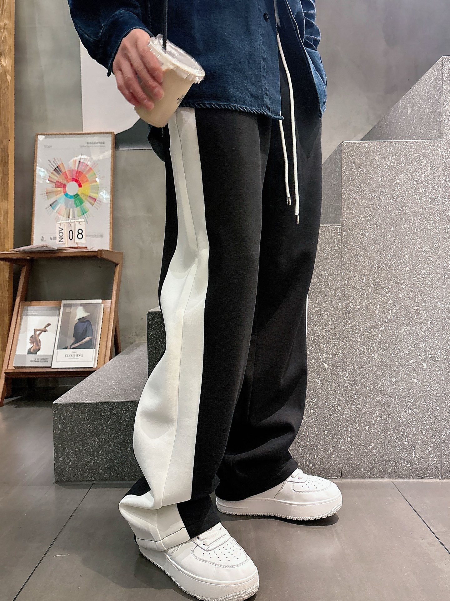 🌾 LV 🆕2025秋冬新款休闲裤！官网同步发售。品牌经典LOGO休闲裤 ，定制面料，舒适度极好，手触感