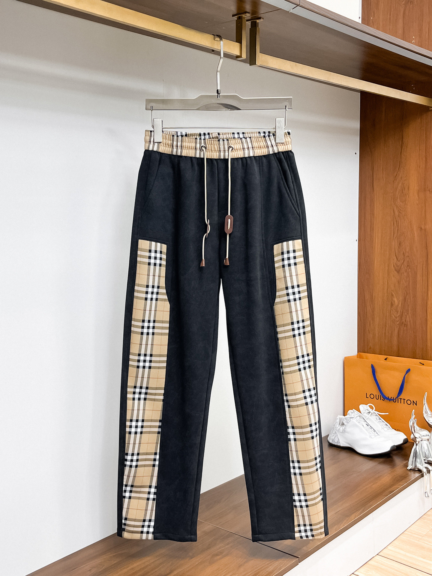 _dsi9s0R03YugBOlA0EYZ828FHcSXUw36GvWGBCg