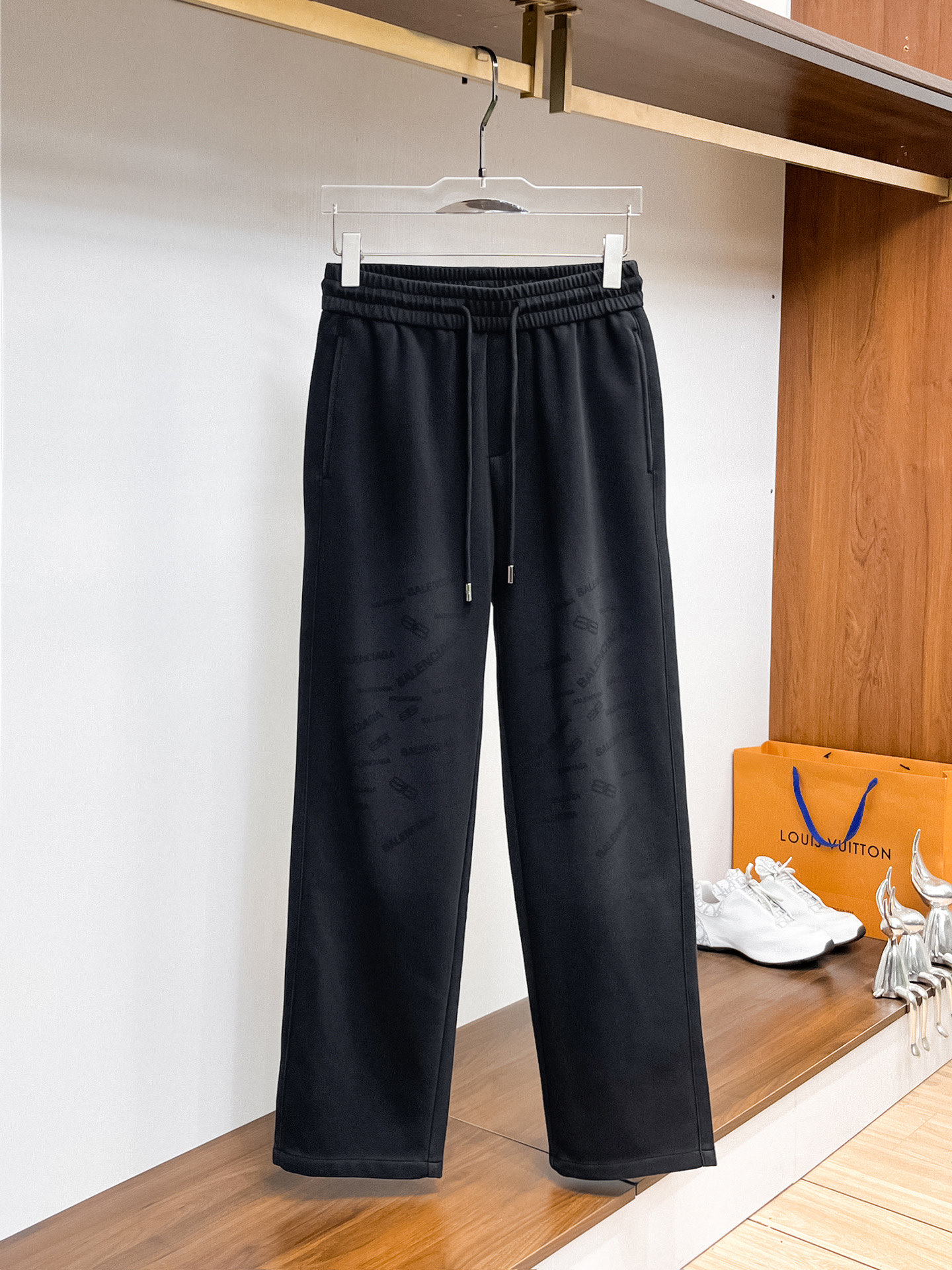 _dip9svr7epfHqQ-HwuWJDYk1fHPHWrWTM0Bs0Ng