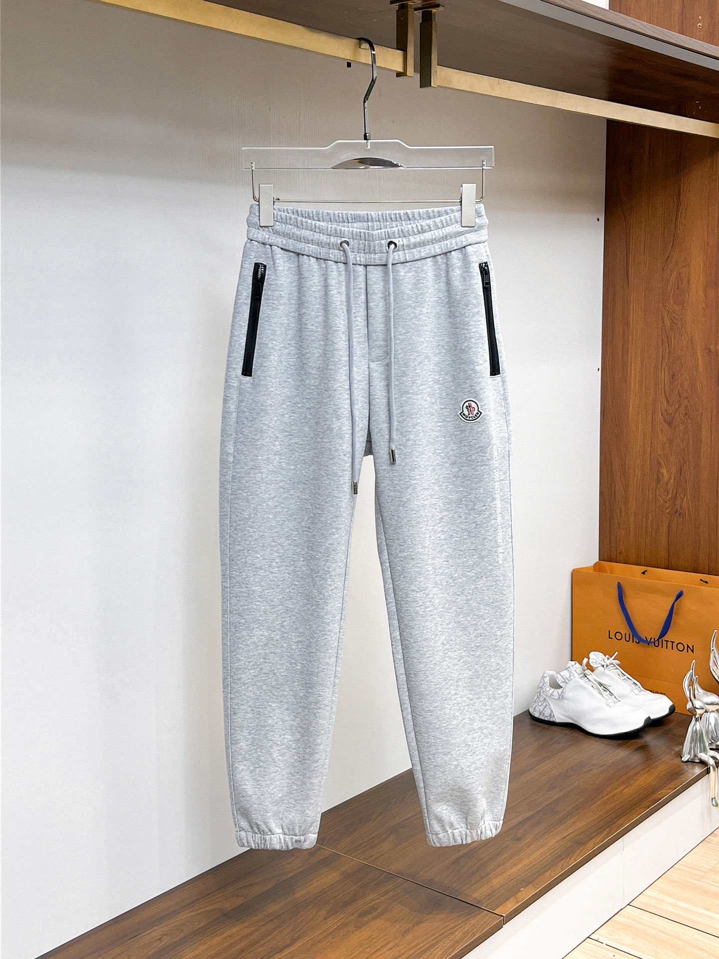 _dra9sBufkaF23uVx0W8MO5AGJW3UuZugBYprBYg