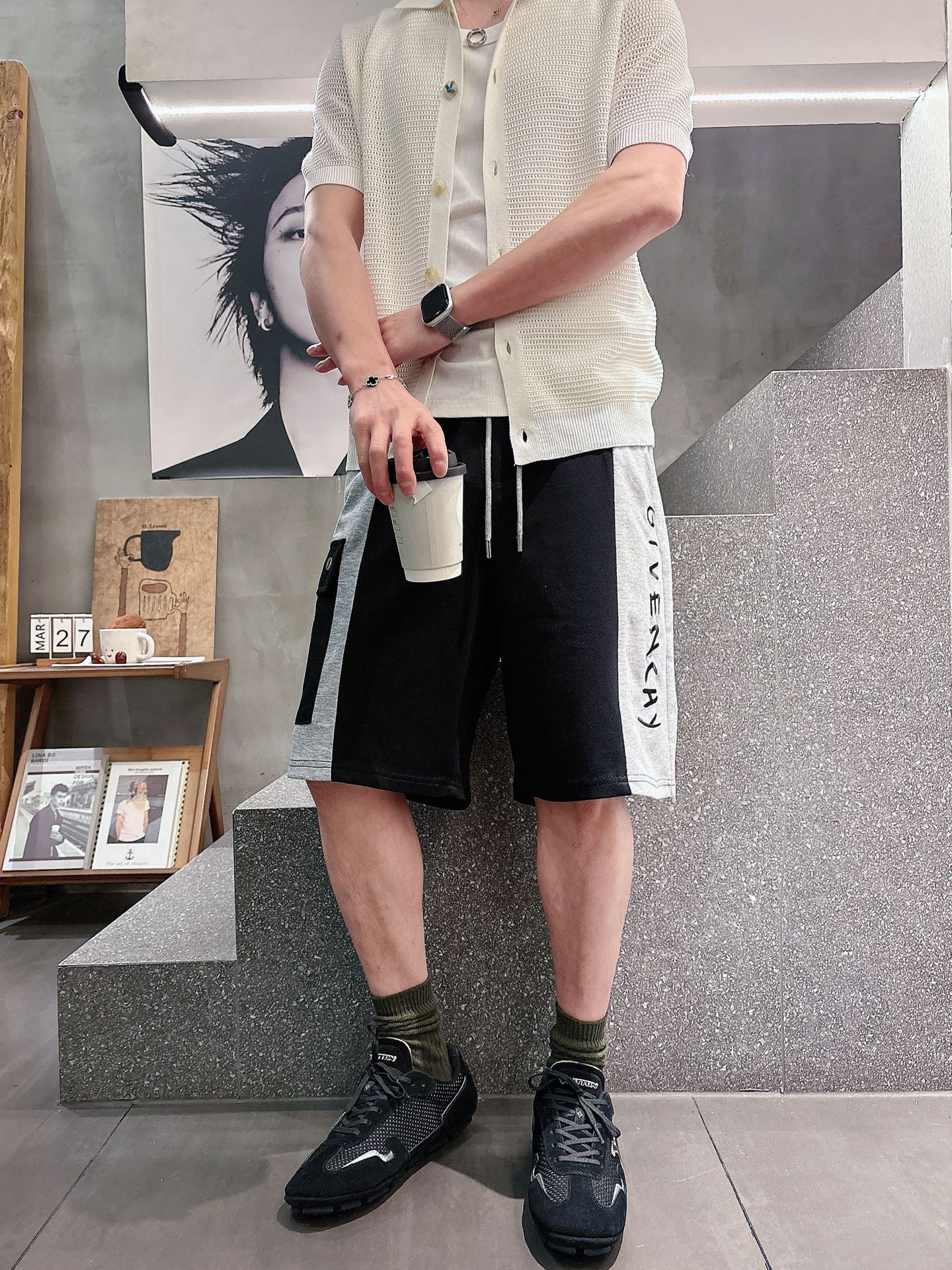 纪梵希   三标齐全 2026夏季新款男士休闲短裤，高级定制面料透气面料 透气弹力舒适度极高，细节无可挑
