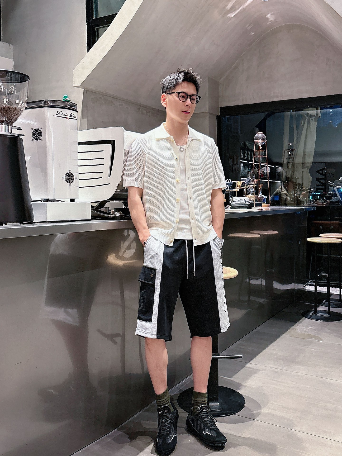 纪梵希   三标齐全 2026夏季新款男士休闲短裤，高级定制面料透气面料 透气弹力舒适度极高，细节无可挑