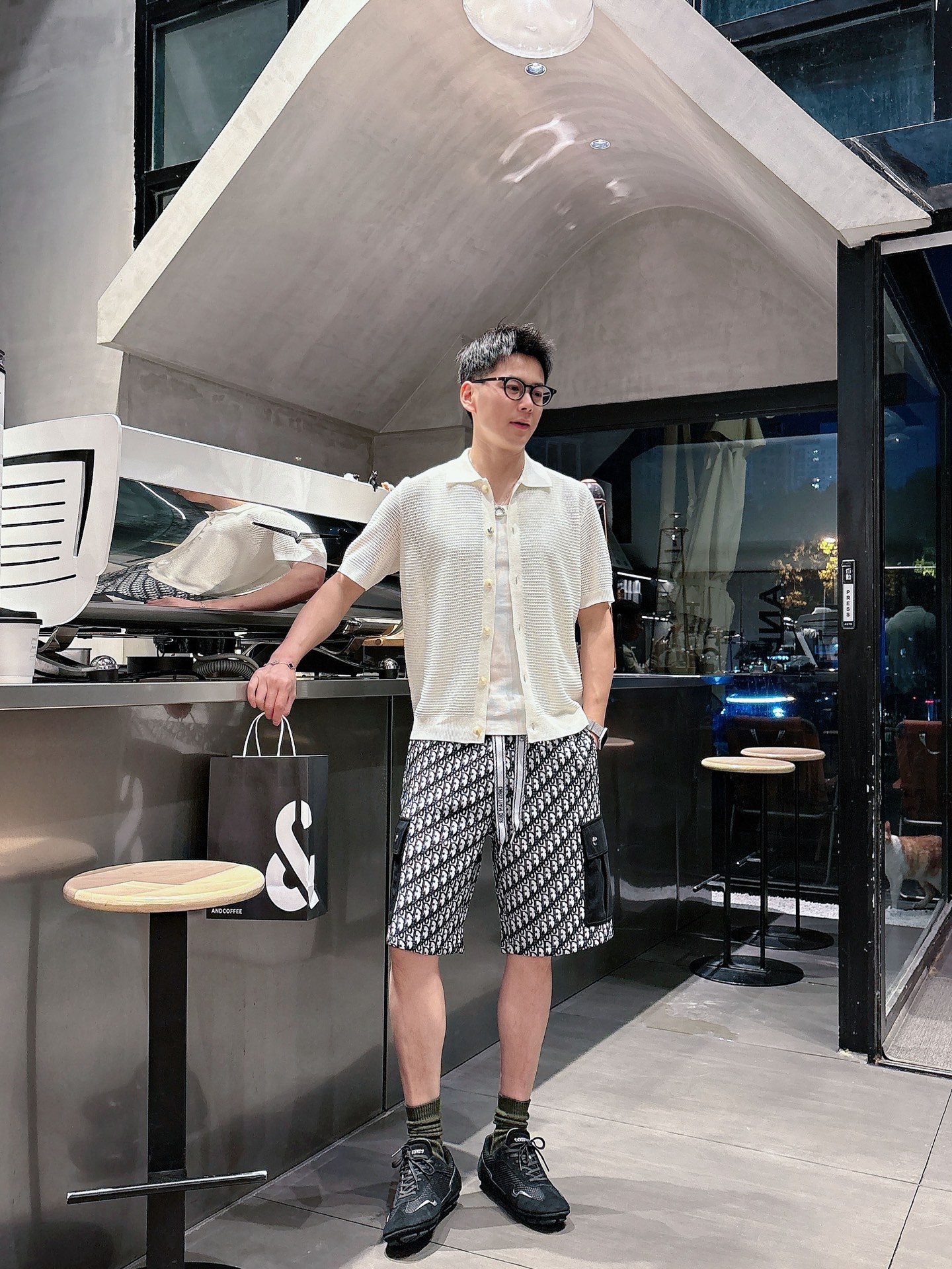 迪奥   三标齐全 2026夏季新款男士休闲短裤，高级定制面料透气面料 透气弹力舒适度极高，细节无可挑剔