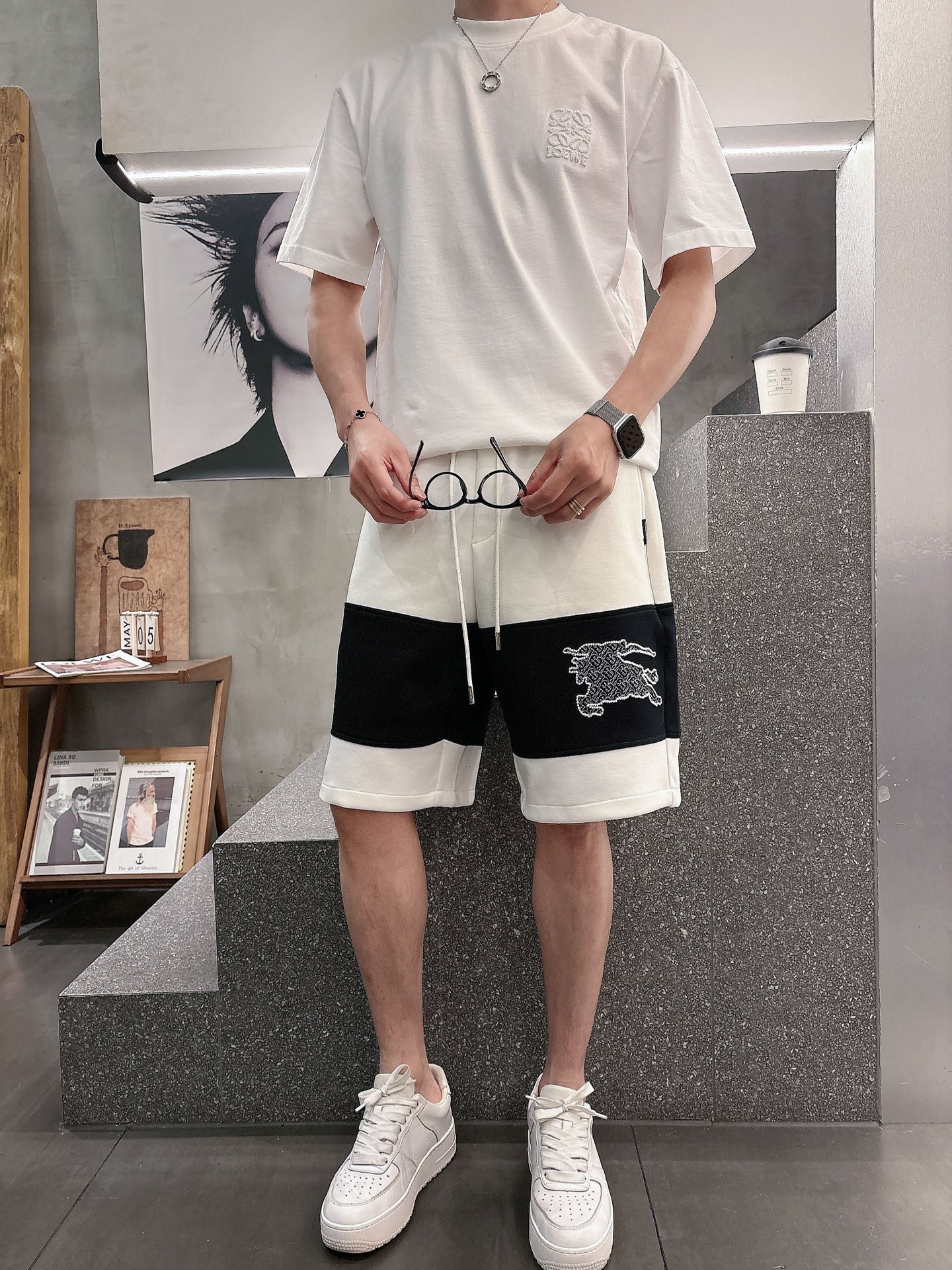 巴宝莉  三标齐全    2026夏季新款男士休闲短裤，高级定制面料透气面料 透气弹力舒适度极高，细节无
