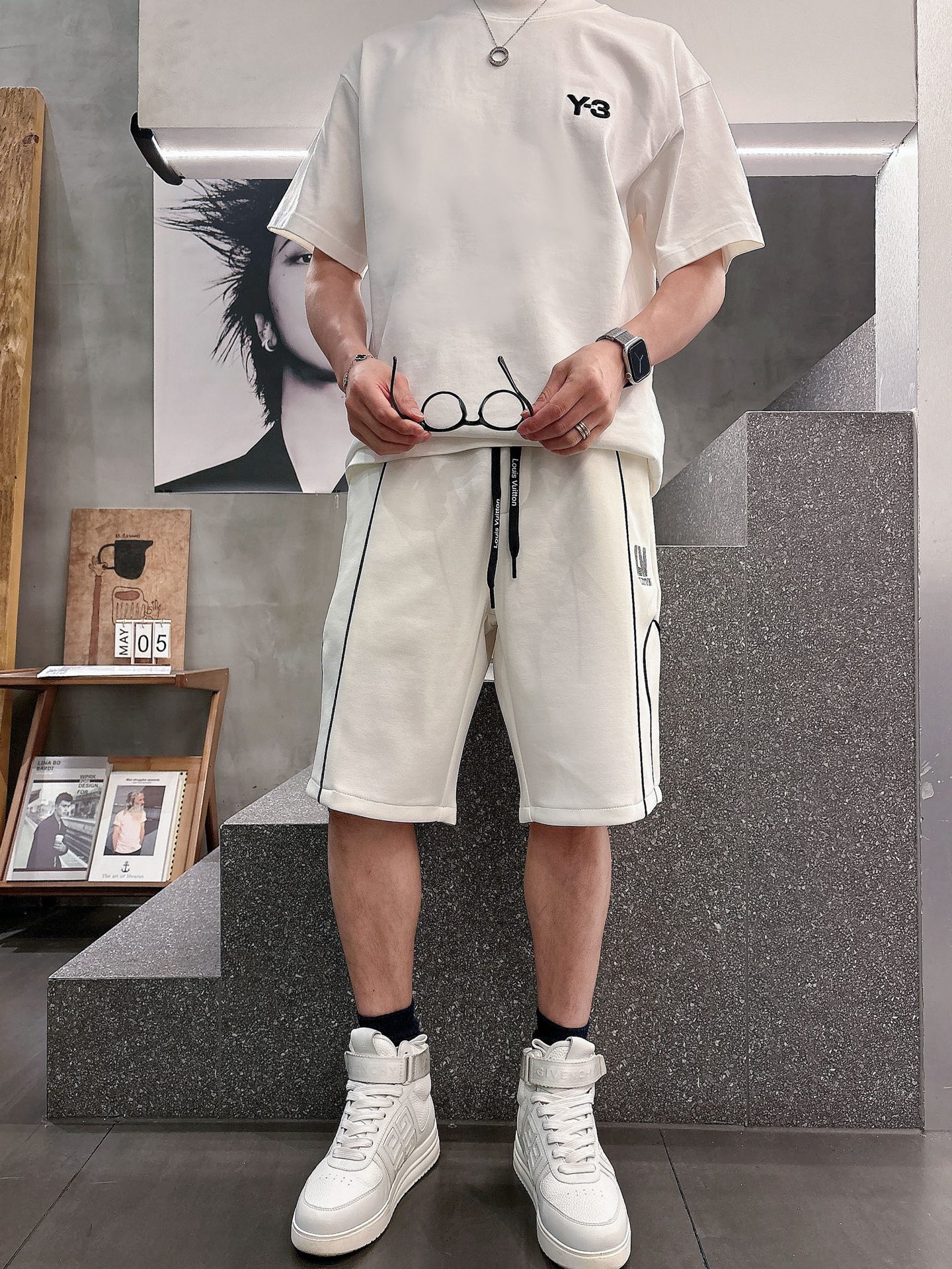 LV  三标齐全    2026夏季新款男士休闲短裤，高级定制面料透气面料 透气弹力舒适度极高，细节无可