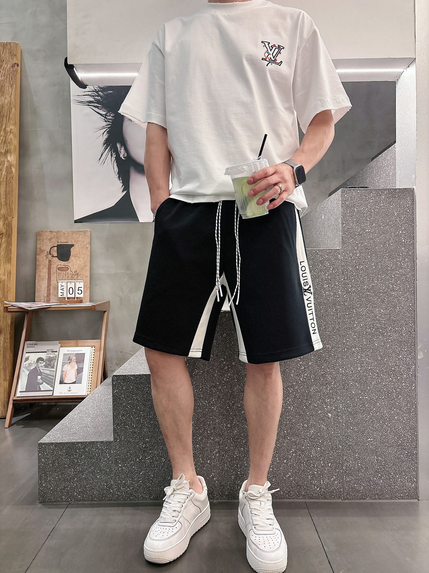 迪奥  三标齐全    2026夏季新款男士休闲短裤，高级定制面料透气面料 透气弹力舒适度极高，细节无可
