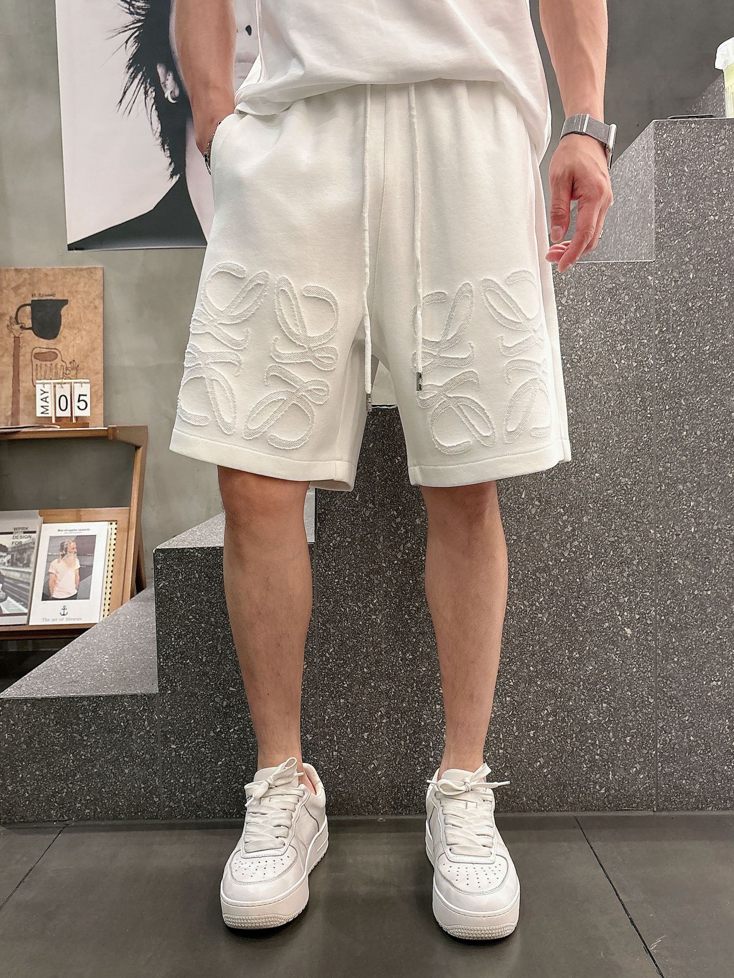 罗意威  三标齐全    2026夏季新款男士休闲短裤，高级定制面料透气面料 透气弹力舒适度极高，细节无