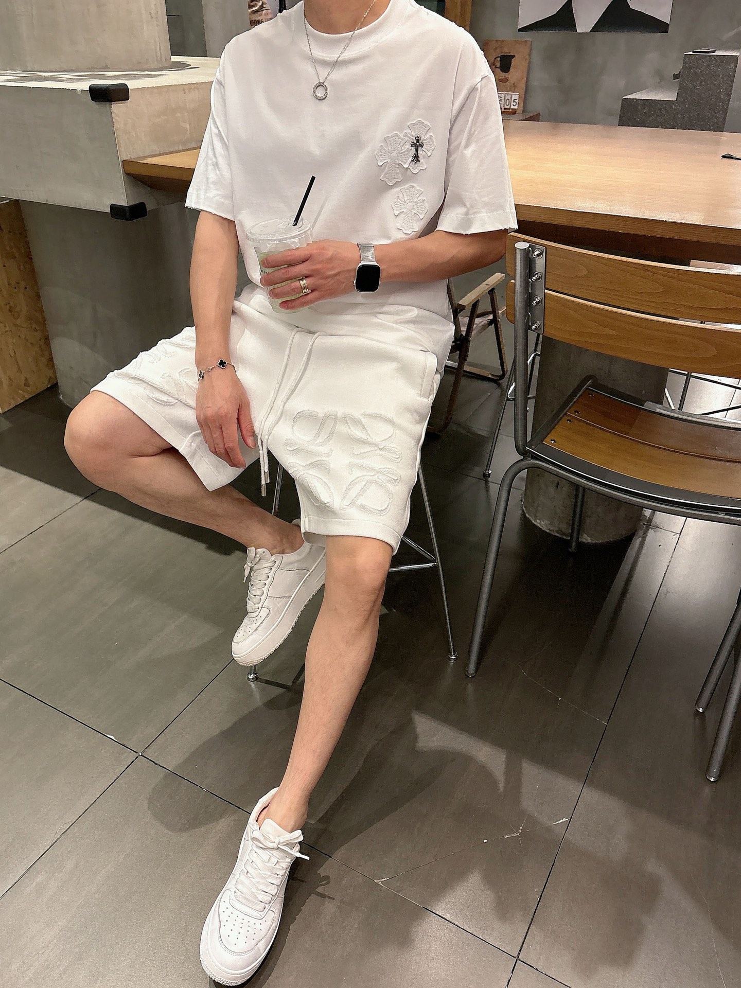 罗意威  三标齐全    2026夏季新款男士休闲短裤，高级定制面料透气面料 透气弹力舒适度极高，细节无