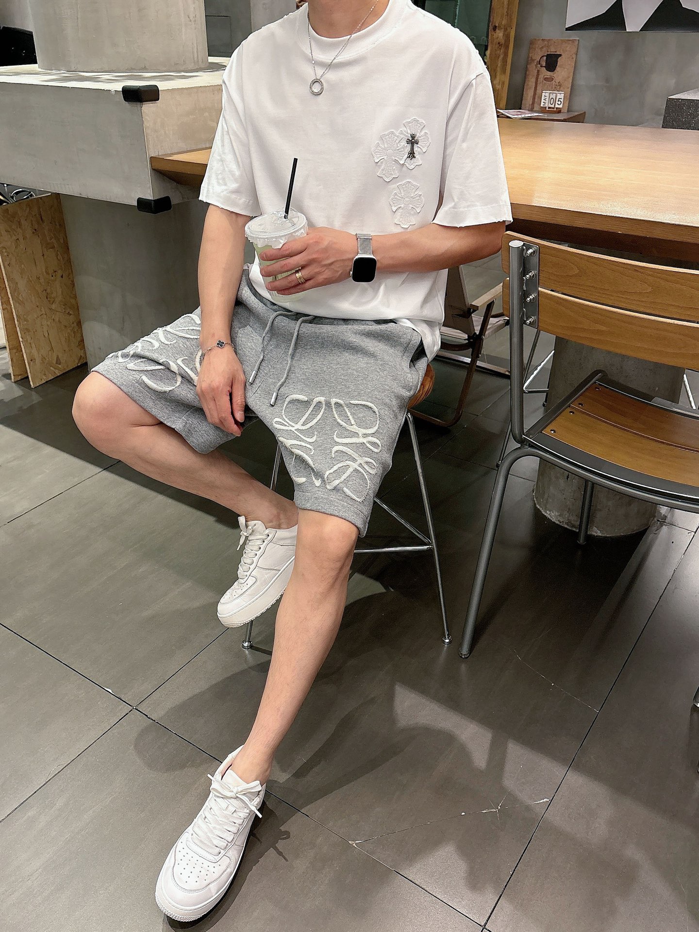 罗意威  三标齐全    2026夏季新款男士休闲短裤，高级定制面料透气面料 透气弹力舒适度极高，细节无